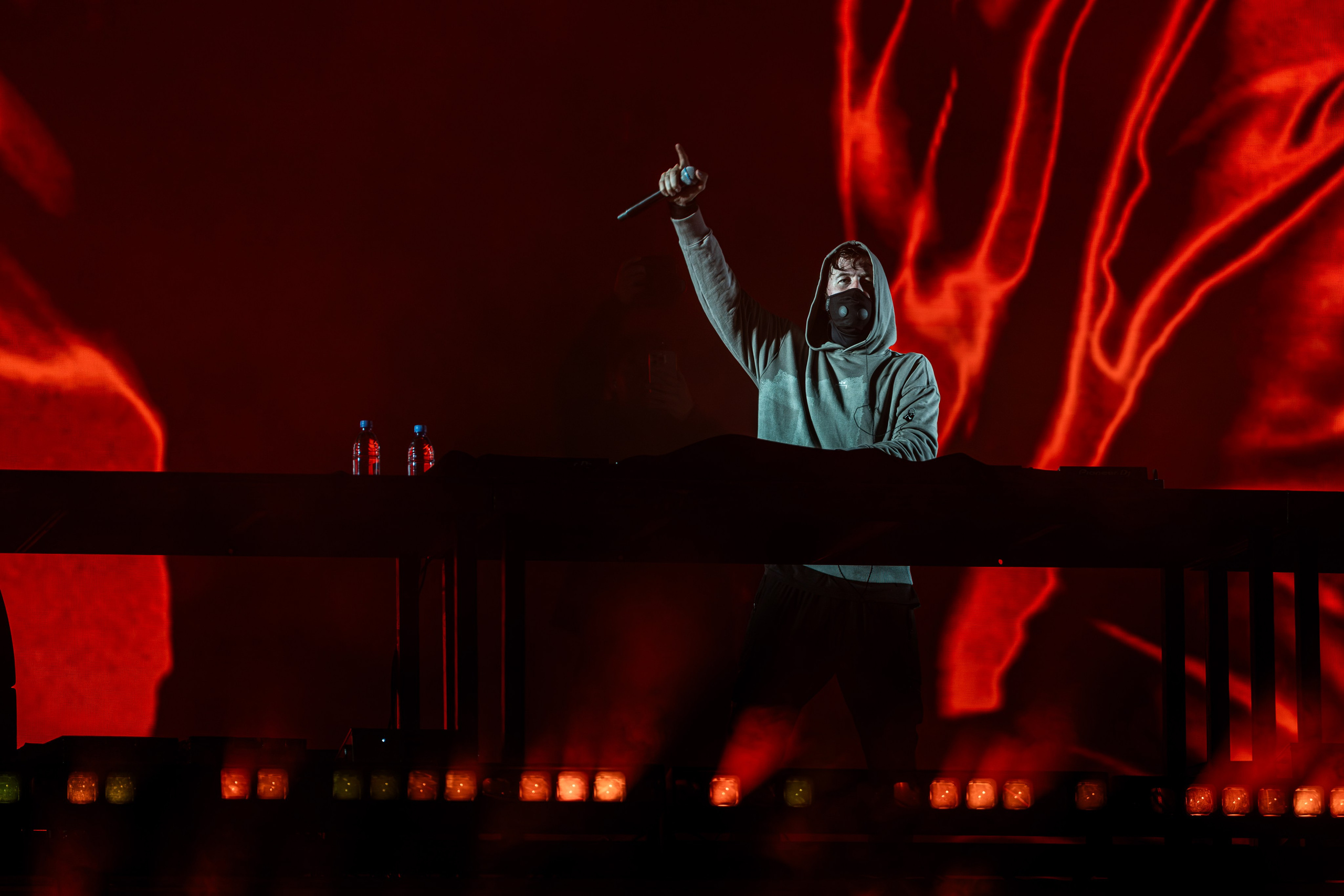 Alan Walker. Магия музыки в кадре: Концертная Фотография