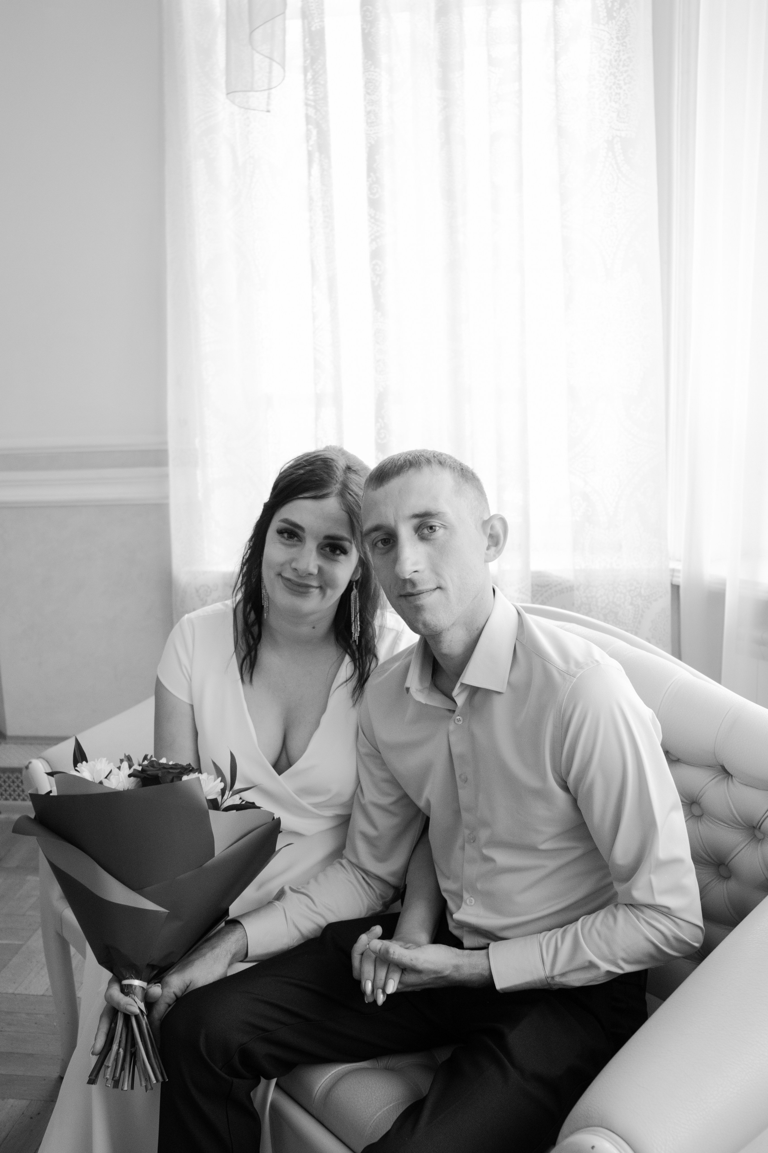 Свадебная фотосессия в ЗАГСе Дворца Бракосочетаний города Томск