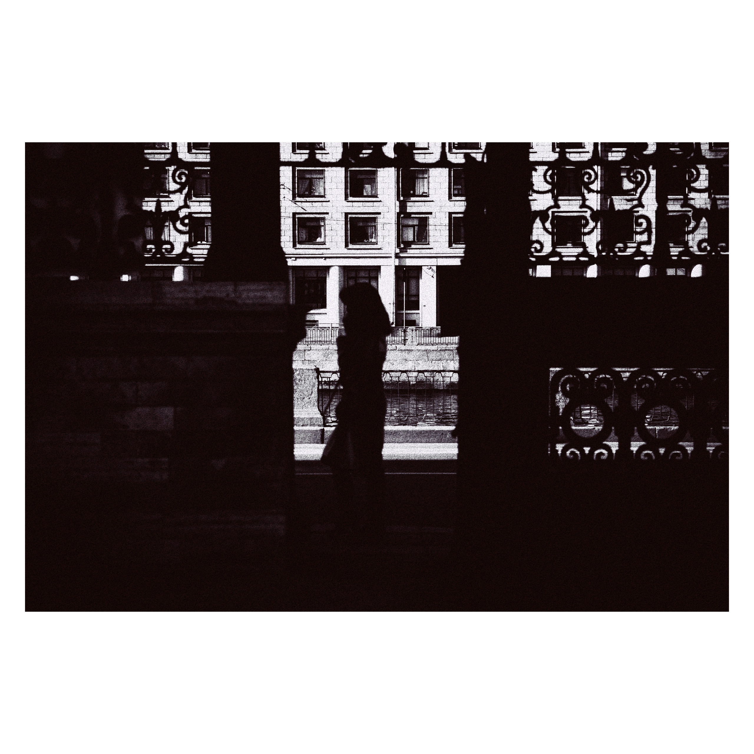 Питерский свет (серия). Мистические фотосессии в Санкт-Петербурге от мистика Ильи Шенгелия