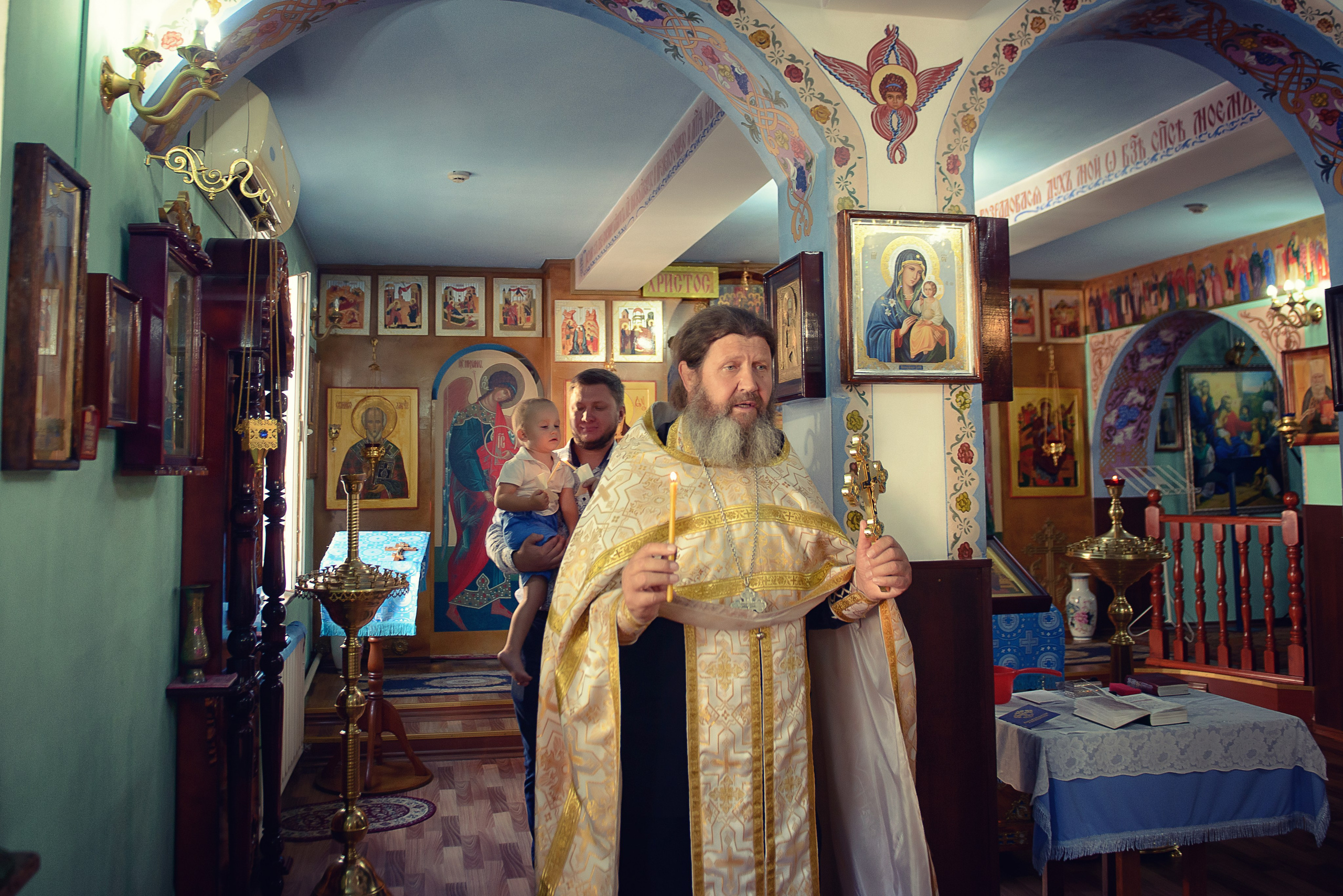 Крещение Платона. Семейный фотограф, женский фототерапевт