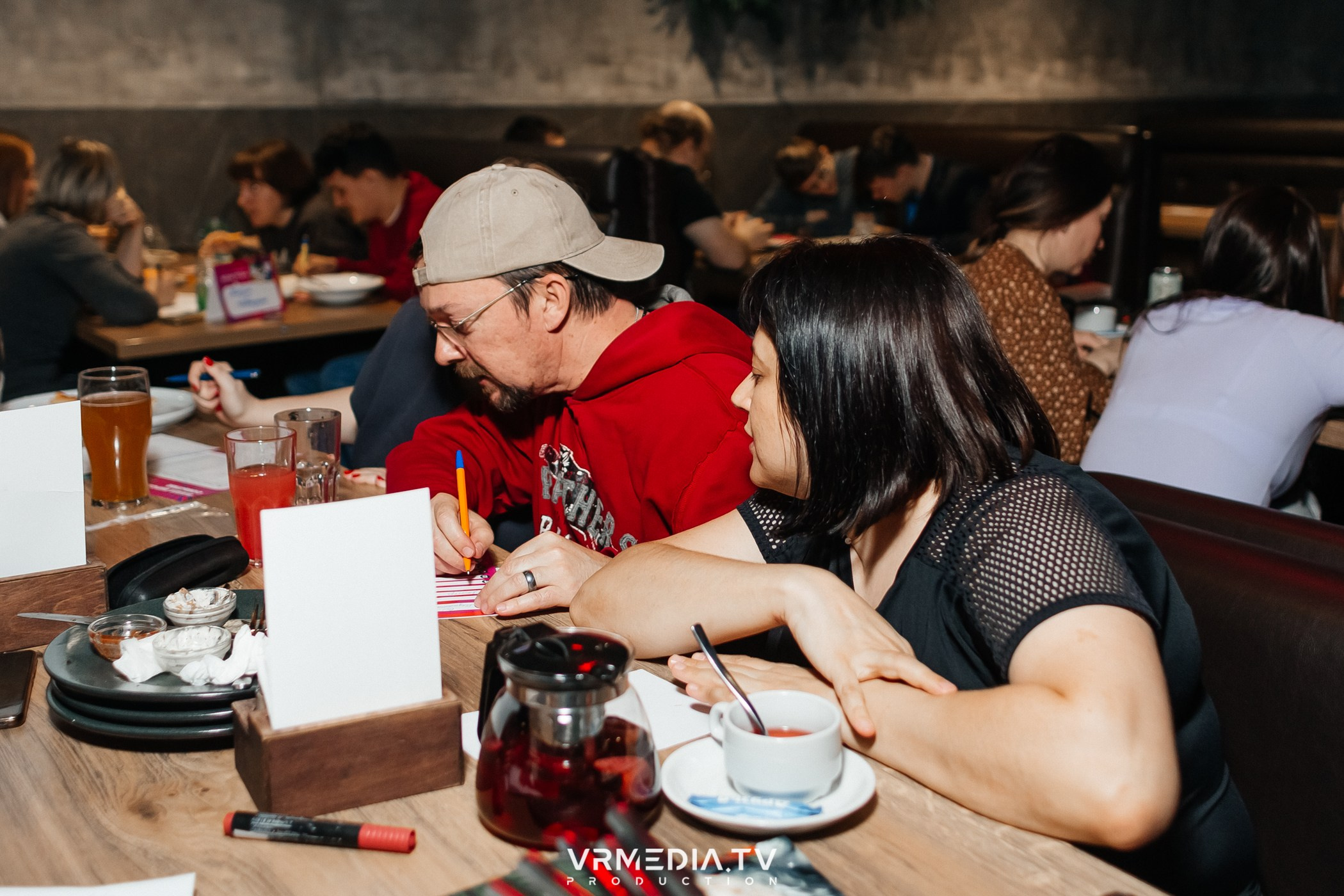 WoW QuiZ в баре «Друзья»