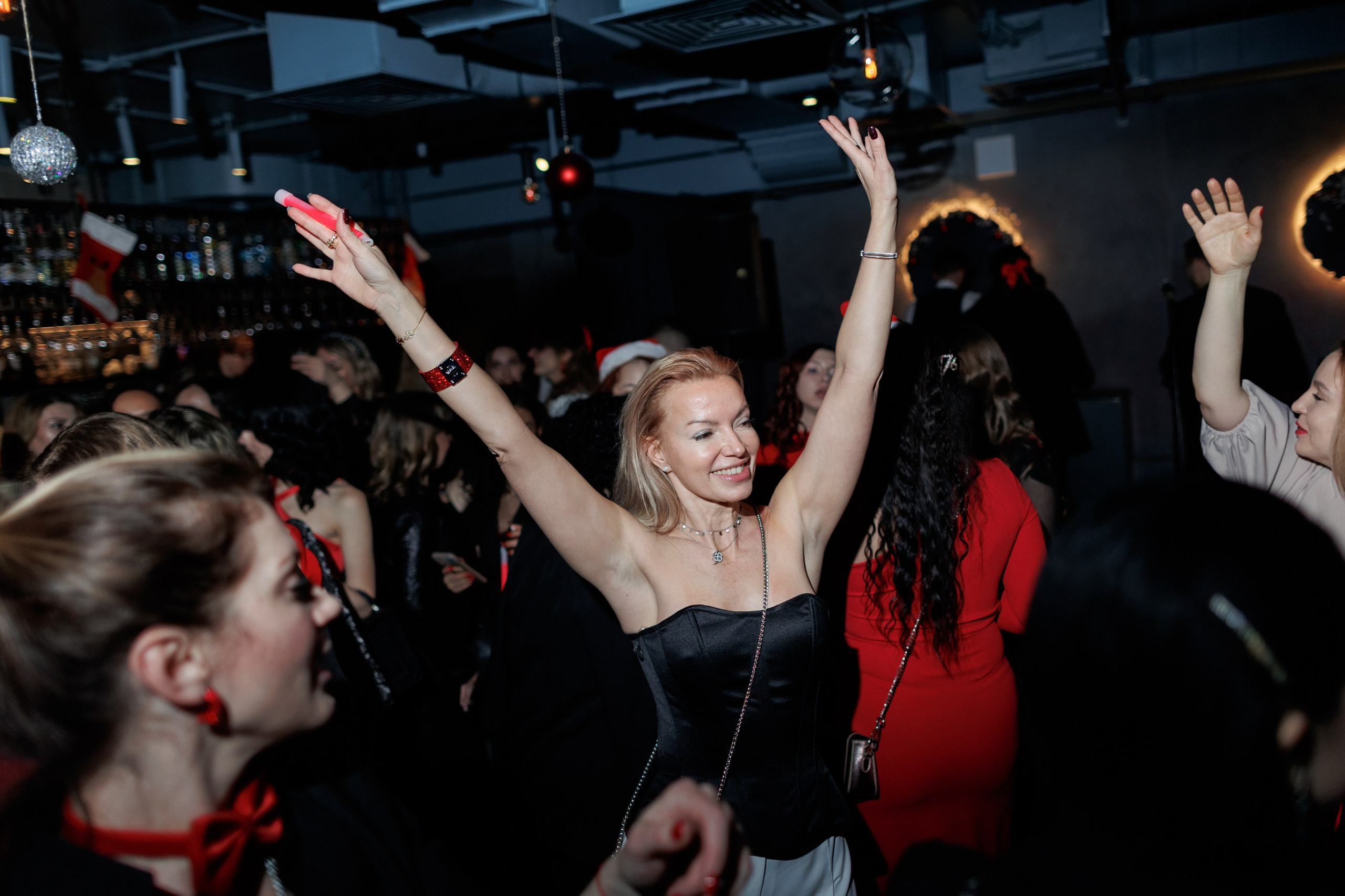 New Year Подружки 23/2024. Свадебный, портретный и репортажный фотограф Дмитрий Карпов