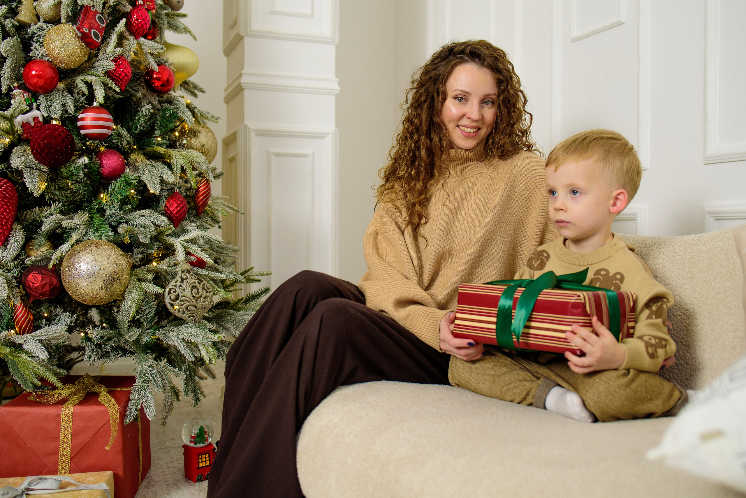 Новогодняя фотосессия Тани и Сережа (младшего). Фотограф