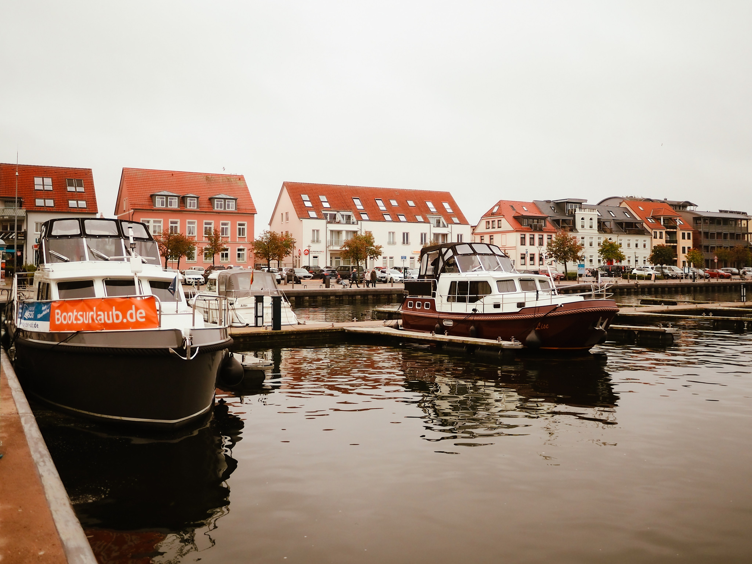 Варен находится на берегу озера Мюриц - самого крупного озера в Германии