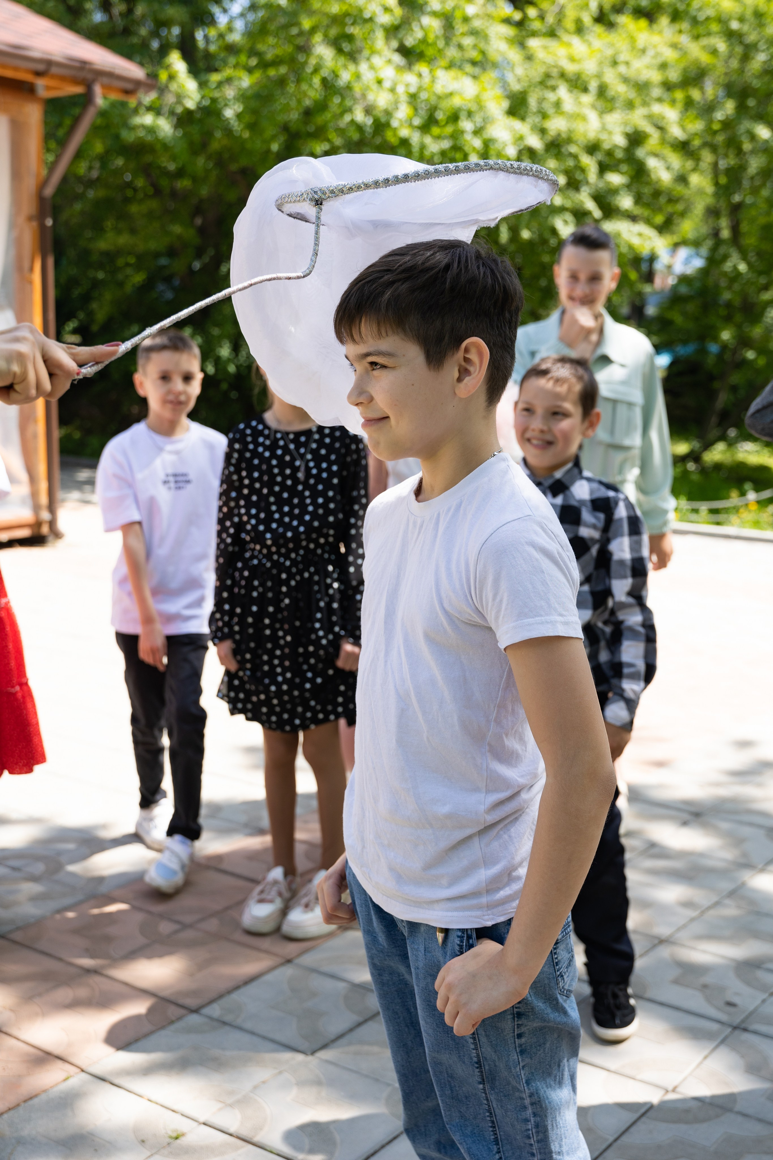 Выпускной 4 класса на территории кафе Веранда. Выпускные альбомы во Владивостоке