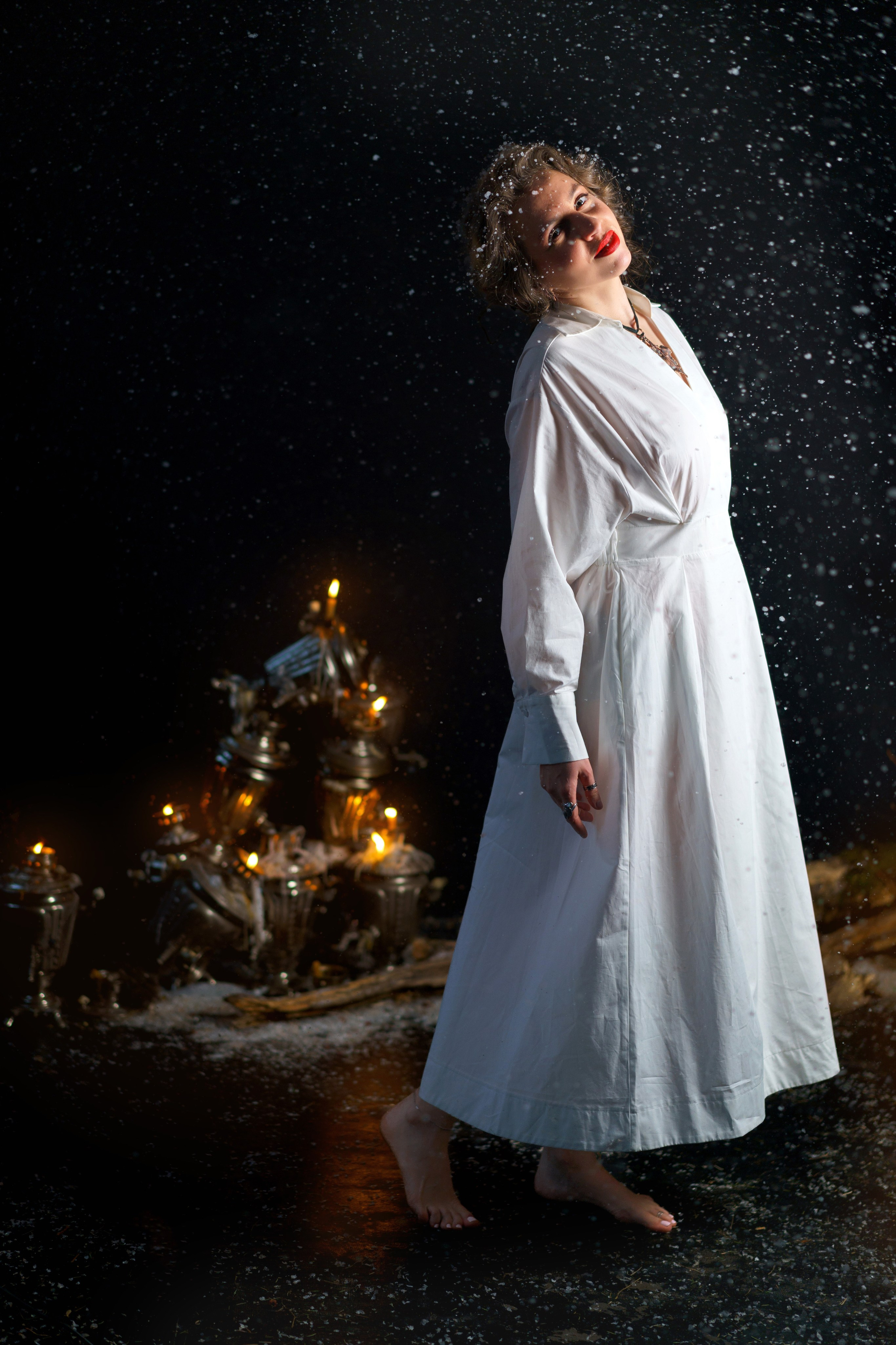 Женская фотосессия, индивидуальная съемка, студийный портрет, фотосессия в студии, индивидуальная фотосессия. Искренний фотограф