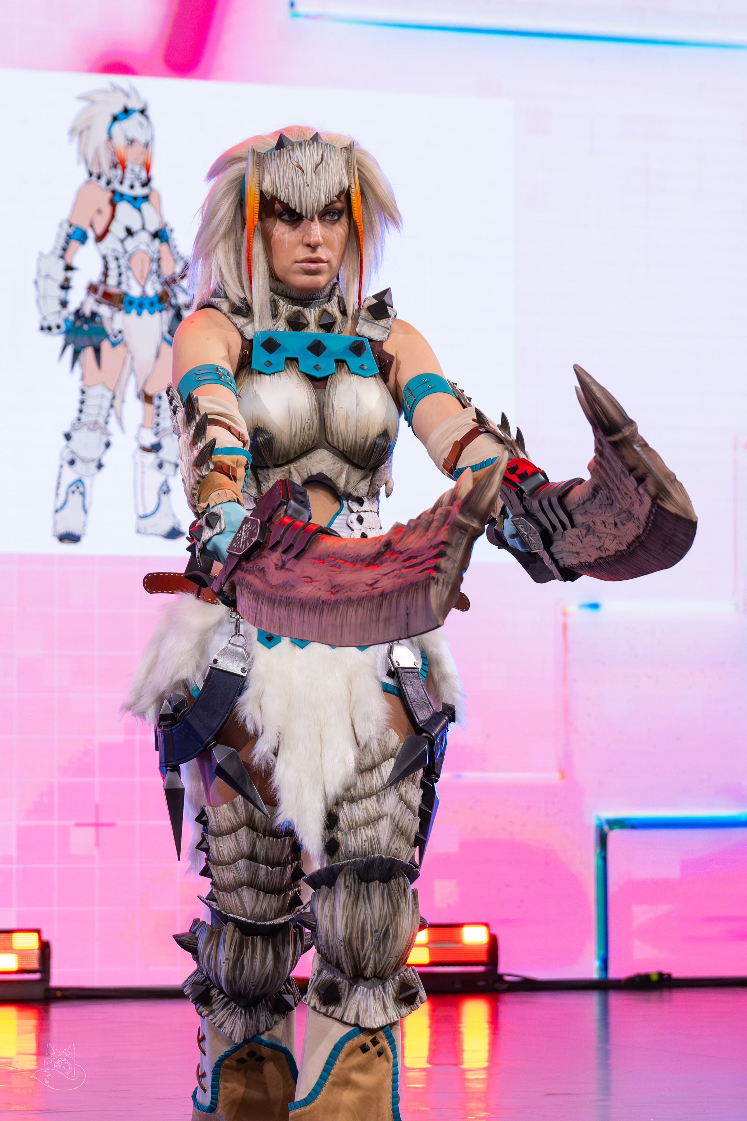 Сцена РЭД ЭКСПО 2024. Косплей фотограф