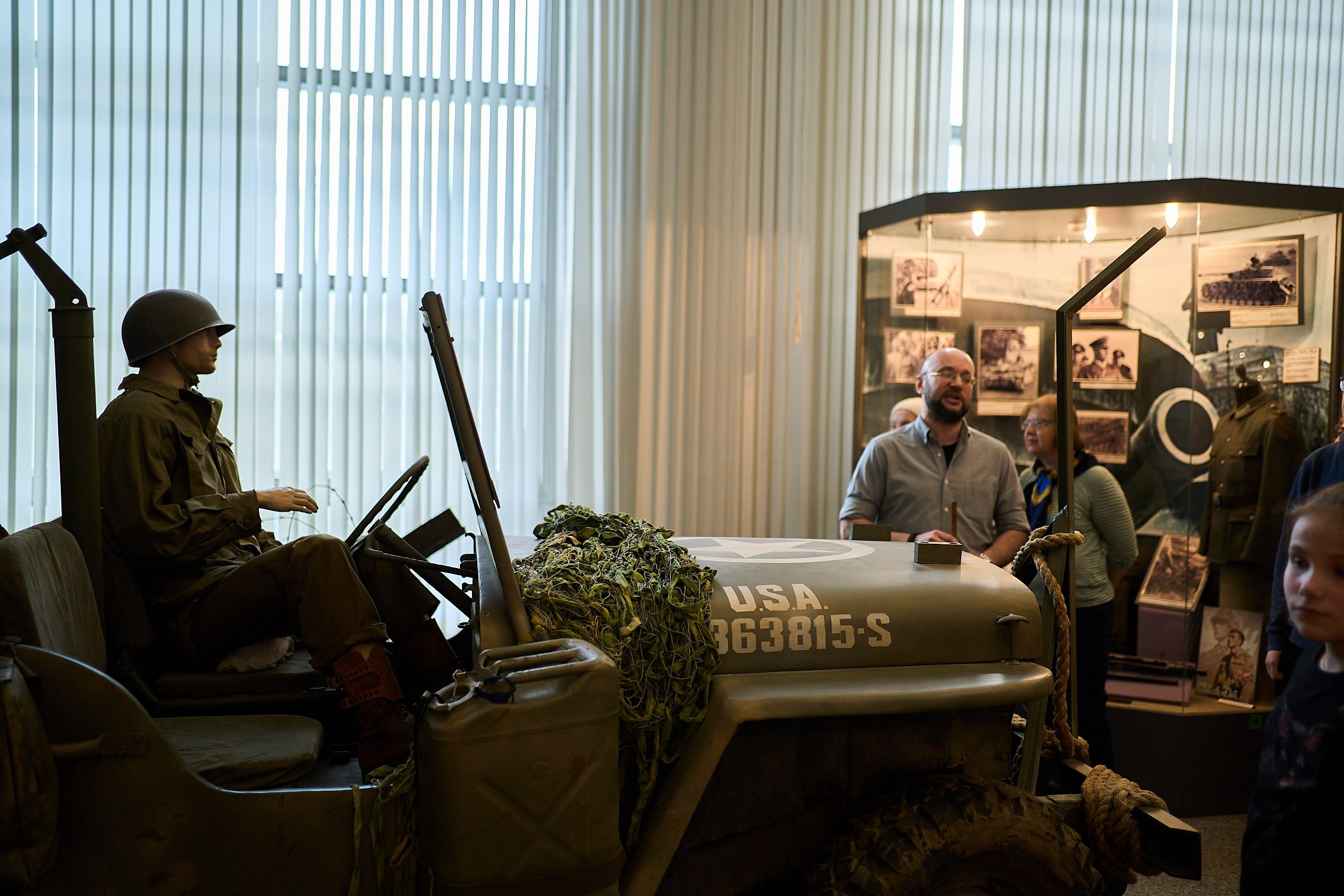 Субботник у Управления делами Мэра и Правительства Москвы. Фотограф и Видеограф в Москве. Олег Корушев