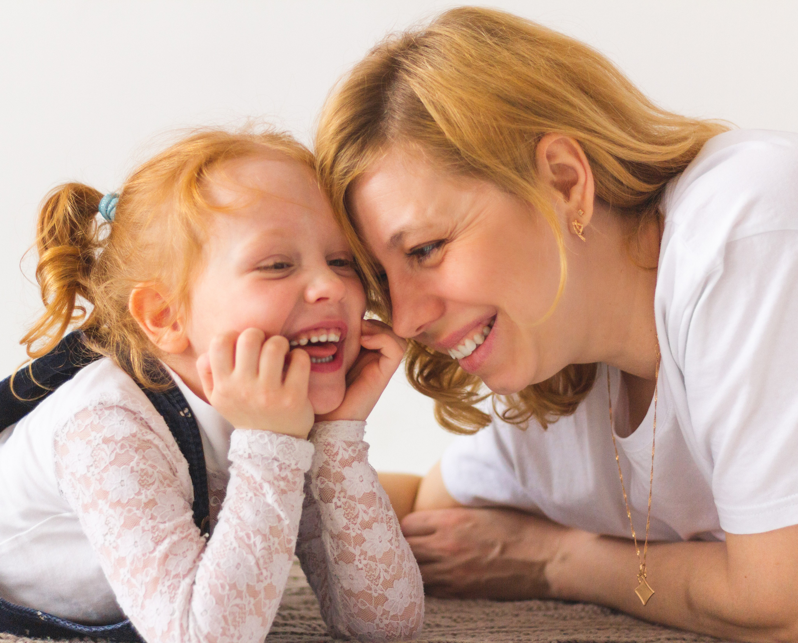 Дочь и мама. Фотограф из Первоуральска Роман Заиченко