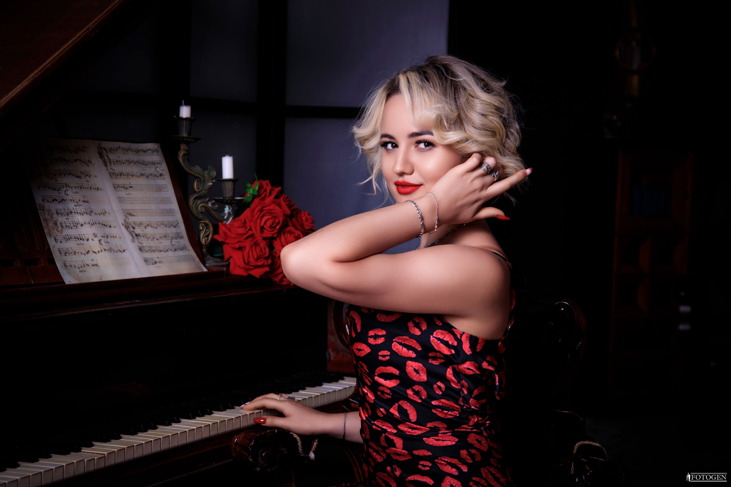 Энергия и дерзость: Смелые образы в студии Фотоген. Интерьерная фотостудия FOTOGEN г. Краснодар