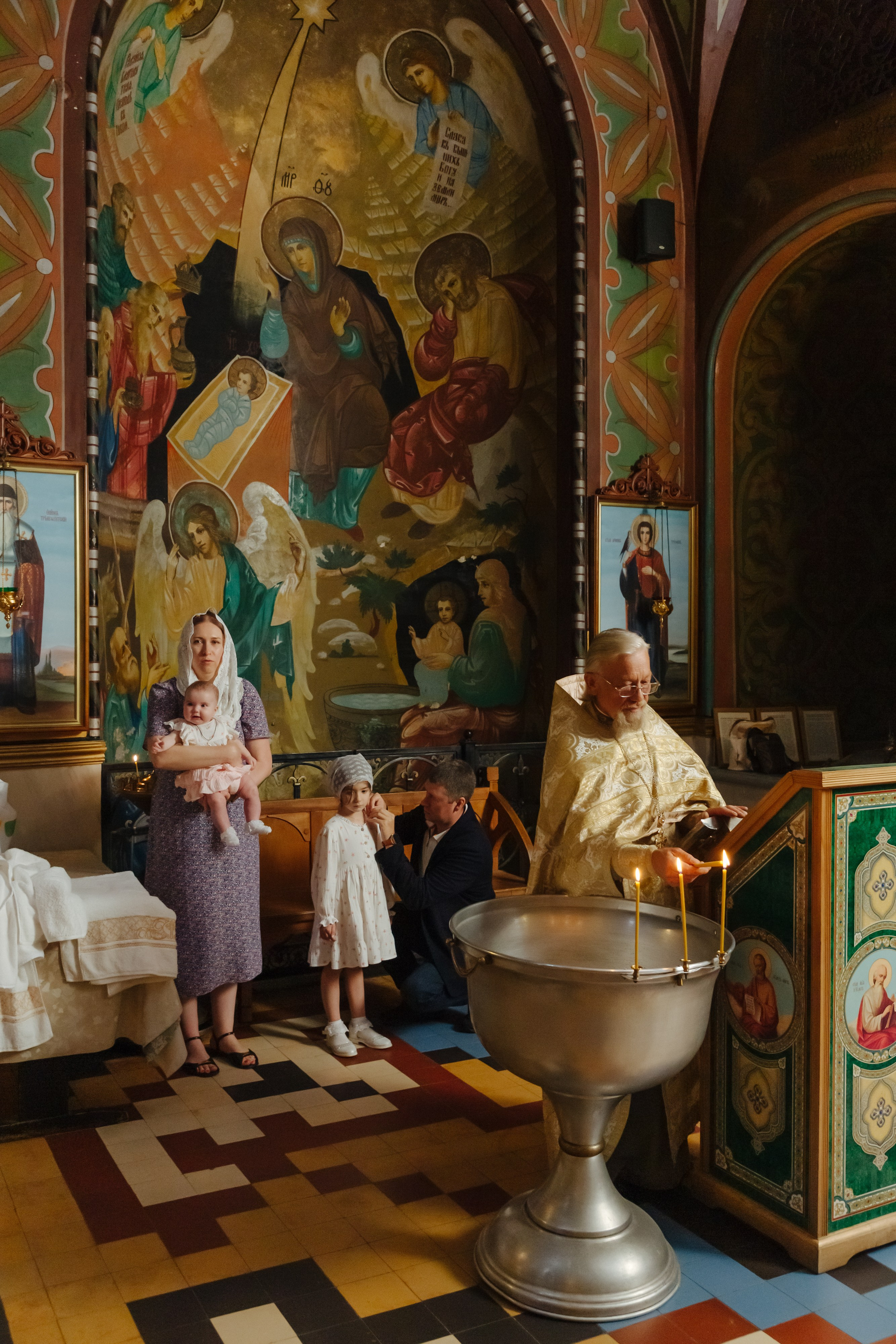 Крещение Собор Петра и Павла, г. Петергоф. Фотограф на крещение в Санкт Петербурге