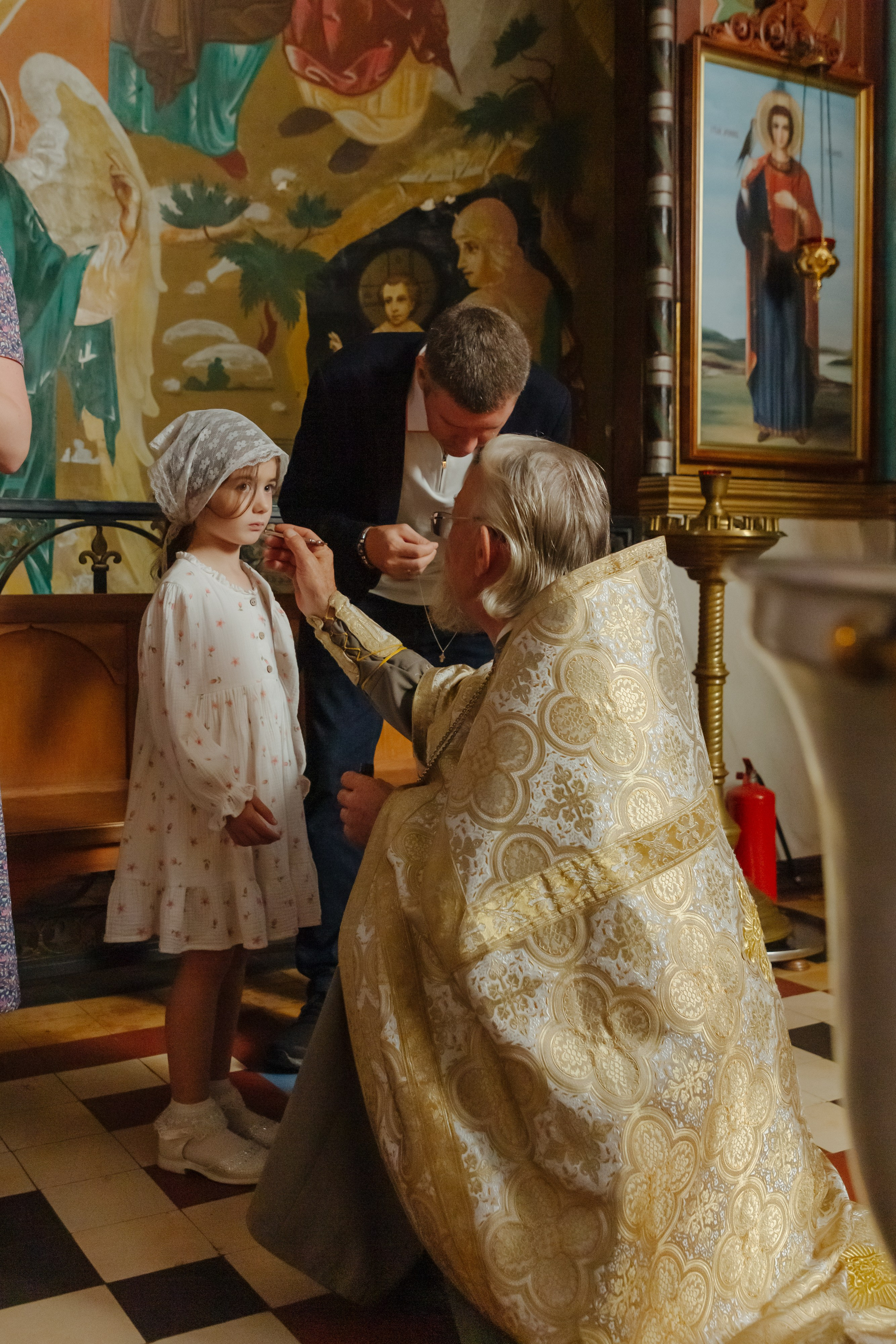 Крещение Собор Петра и Павла, г. Петергоф. Фотограф на крещение в Санкт Петербурге