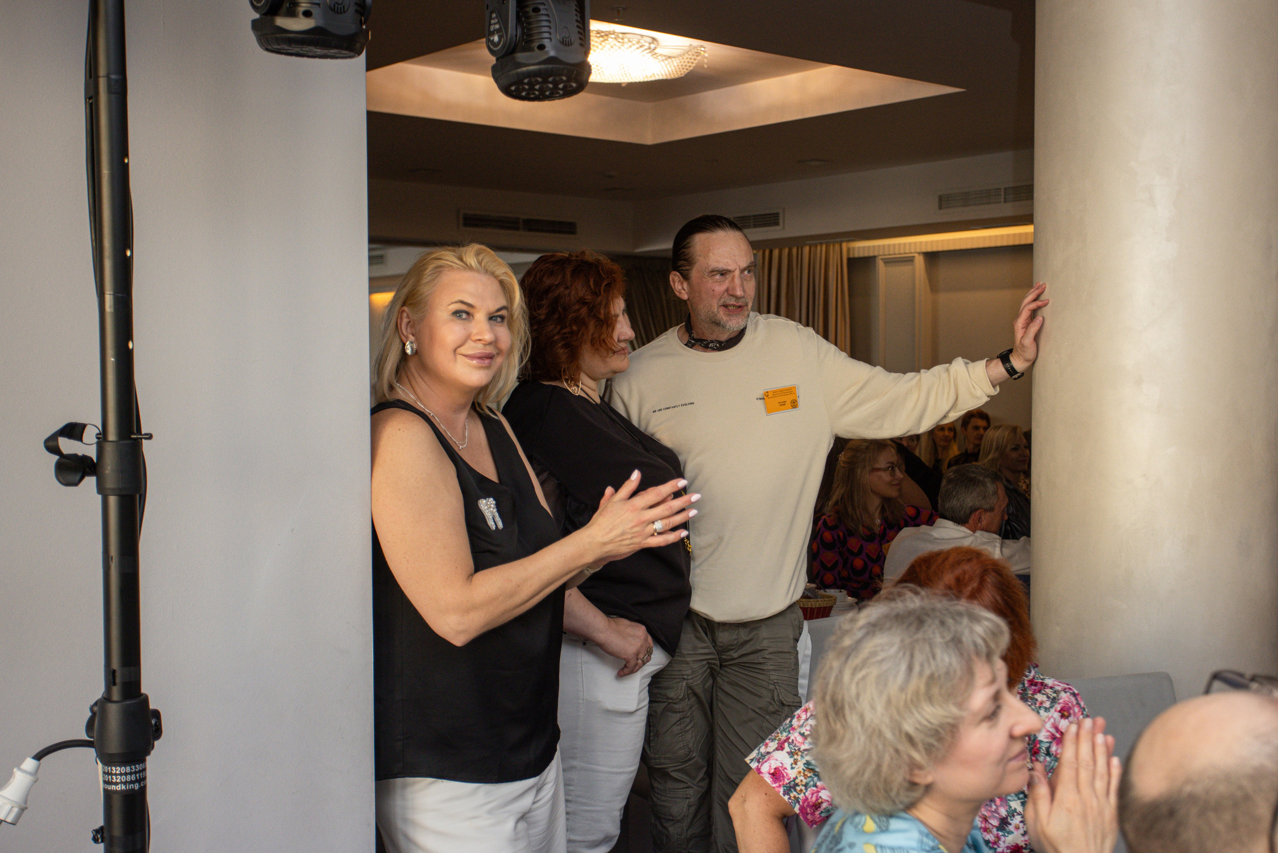 Встреча выпускников. Стоматологи СПб. Семейный фотограф в Вышнем Волочке — Ульяна Иванова | Фотосессии для всей семьи