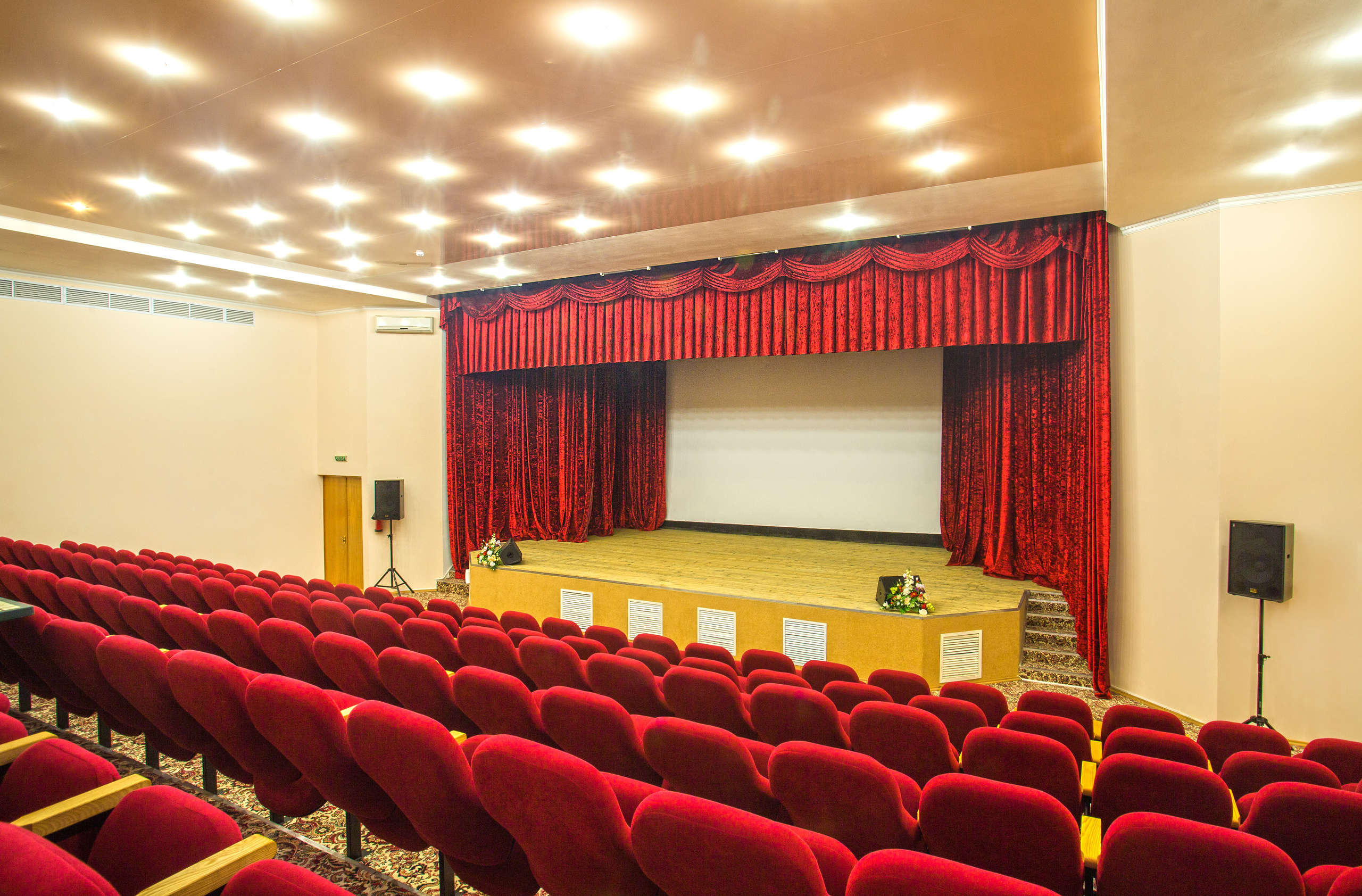 Пример интерьерной фотосъемки - Санаторий Ивушка. Услуги фотографа в Сочи