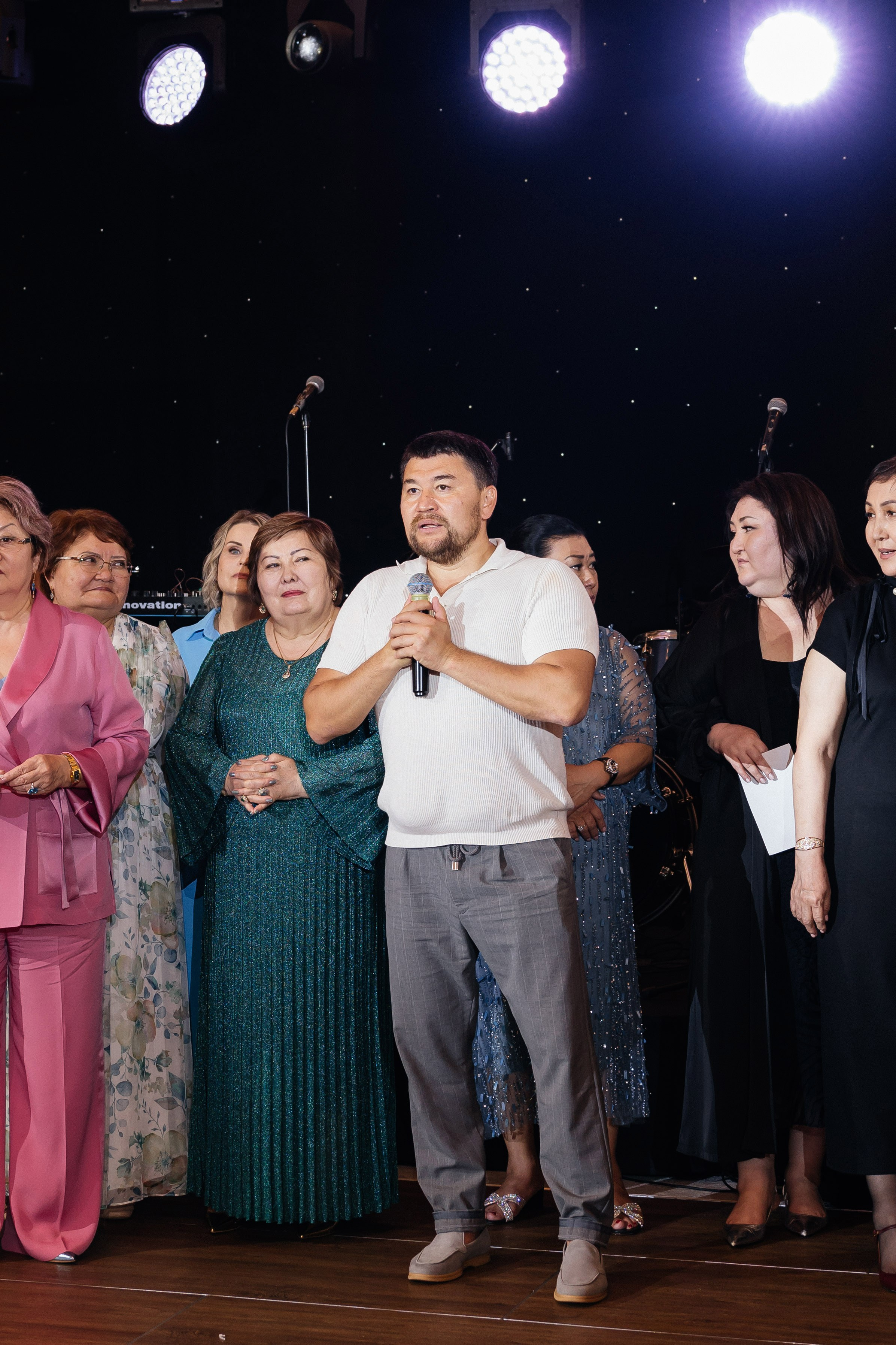 Alina Uzatu. Профессиональный фотограф в городе Астана/Алматы Даурен Сембаев