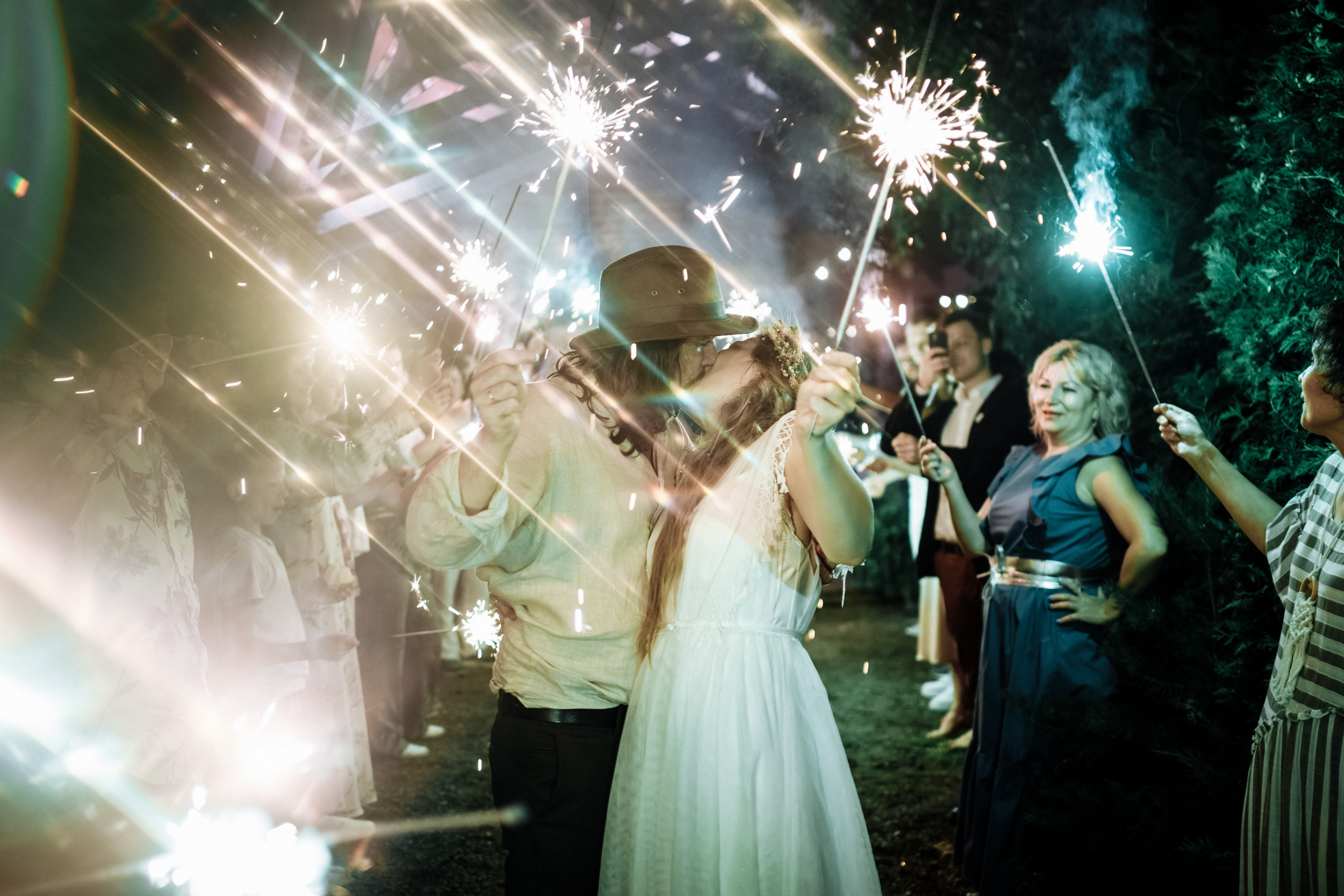 Свадьба в Таёжном. Фотограф на свадьбу корпоратив репортаж Артем Бочаров Москва