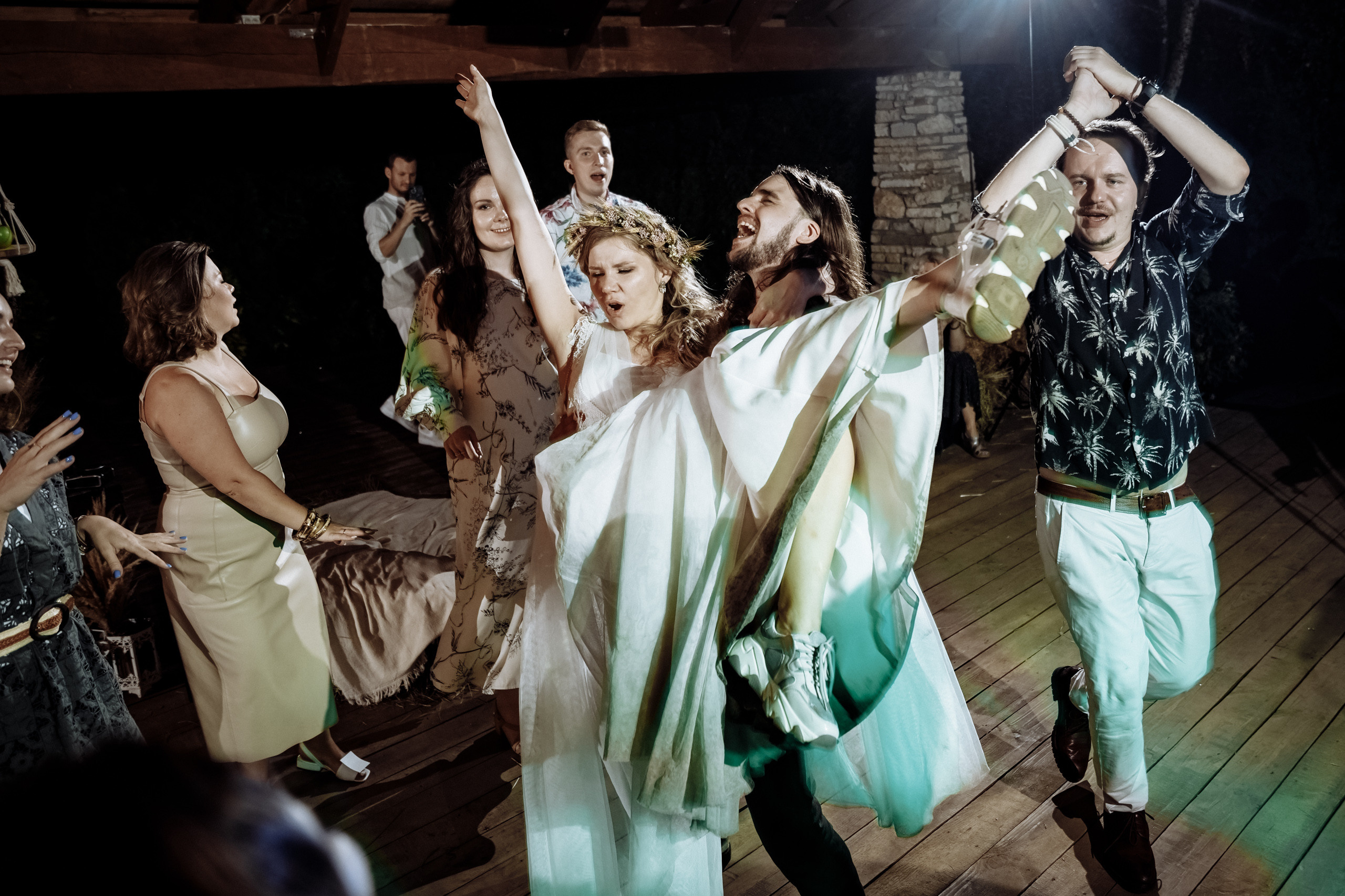 Свадьба в Таёжном. Фотограф на свадьбу корпоратив репортаж Артем Бочаров Москва