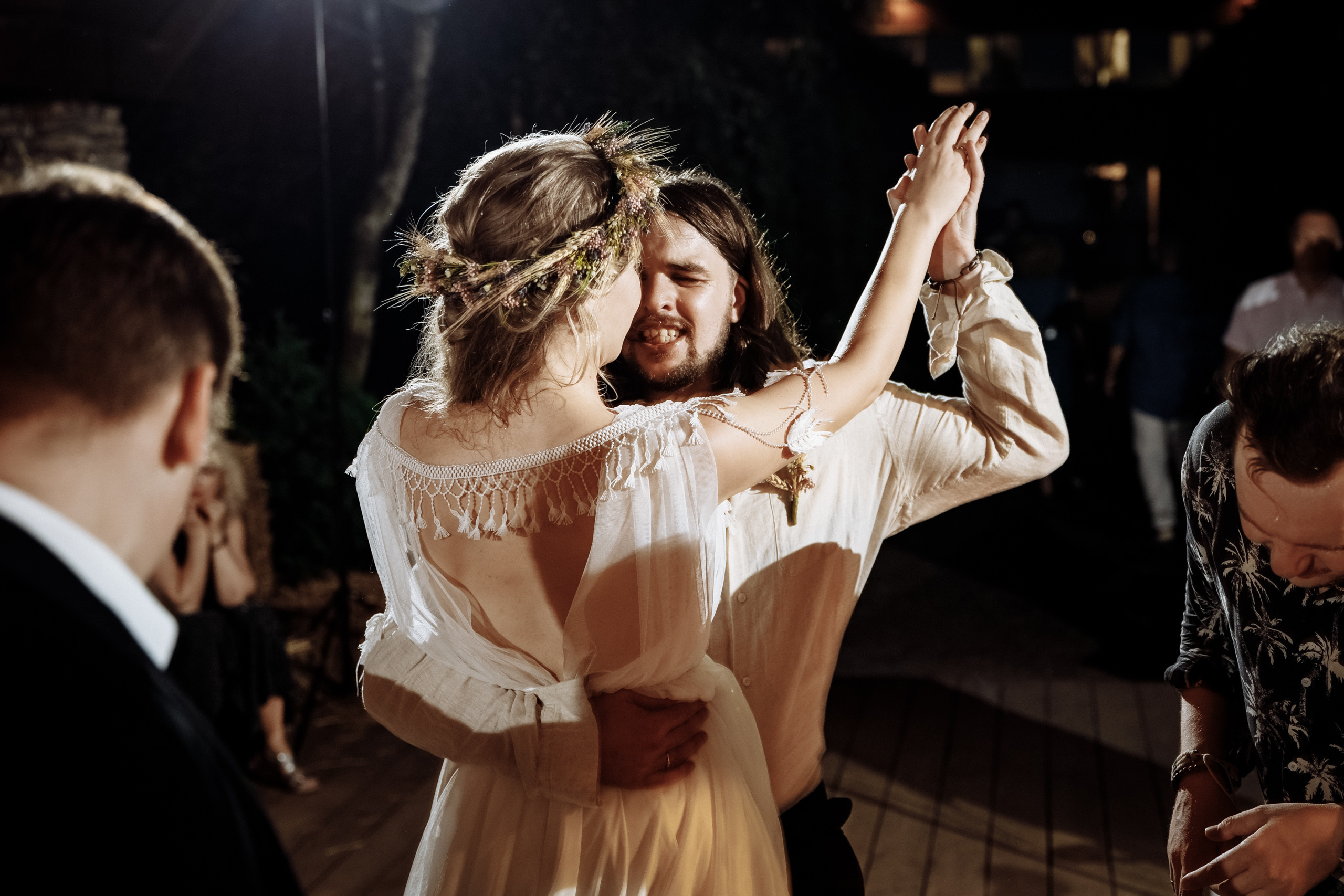 Свадьба в Таёжном. Фотограф на свадьбу корпоратив репортаж Артем Бочаров Москва