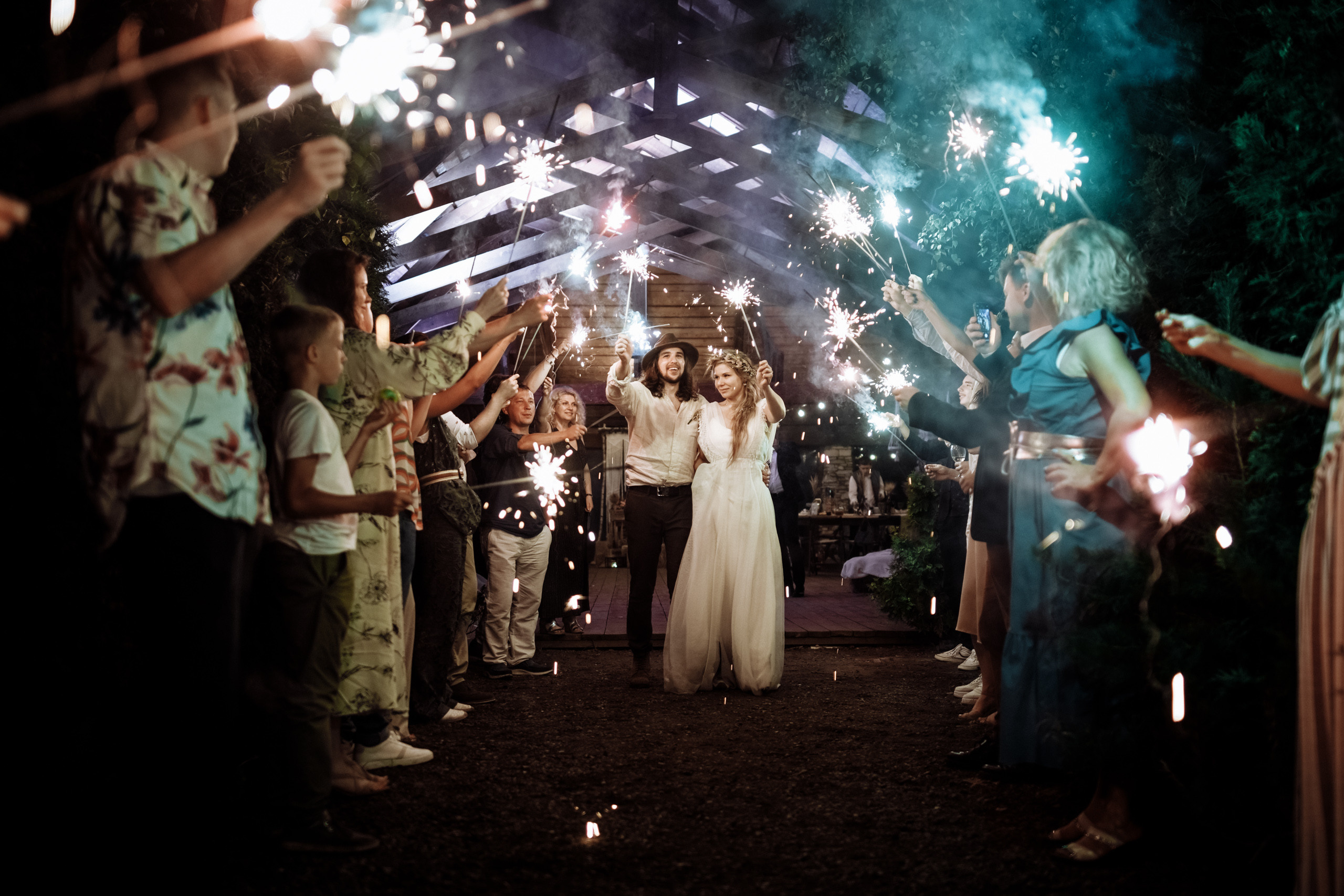 Свадьба в Таёжном. Фотограф на свадьбу корпоратив репортаж Артем Бочаров Москва