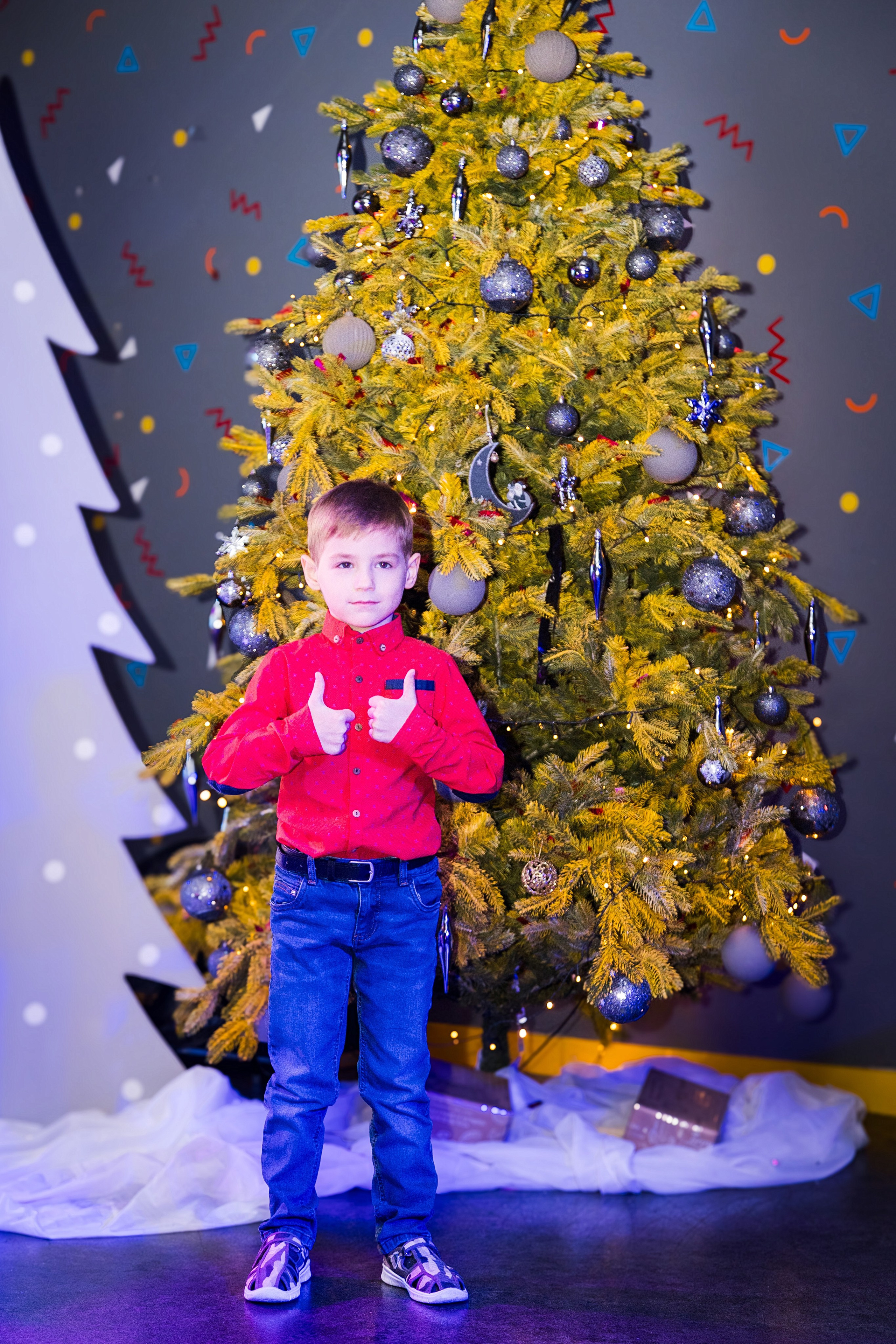 Новогодние утренники. Детский фотограф видеограф в Хабаровске Михаил Орлов