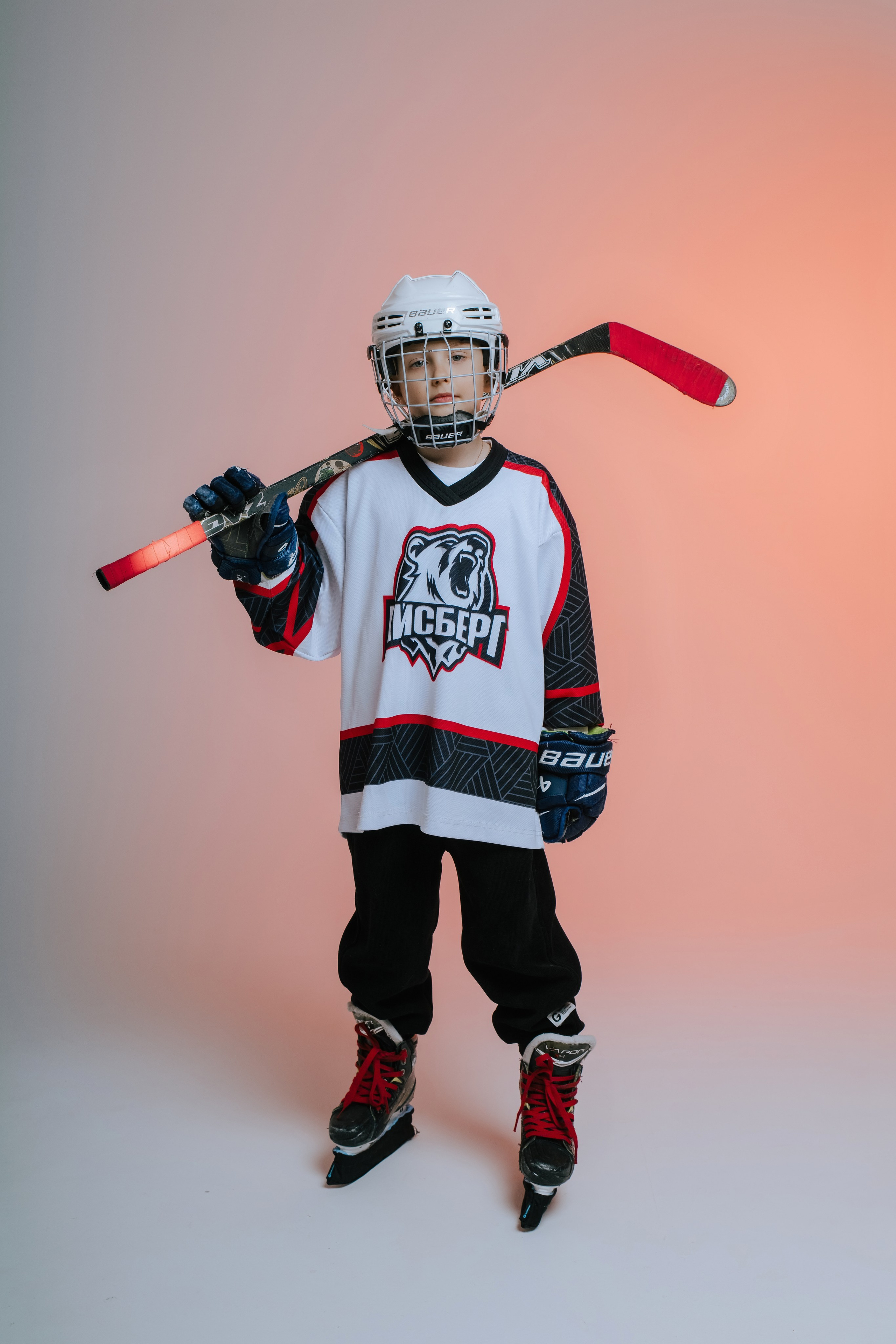 Звезда хоккея. Фотограф Ярмишко Дарья. Выпускные фотокниги