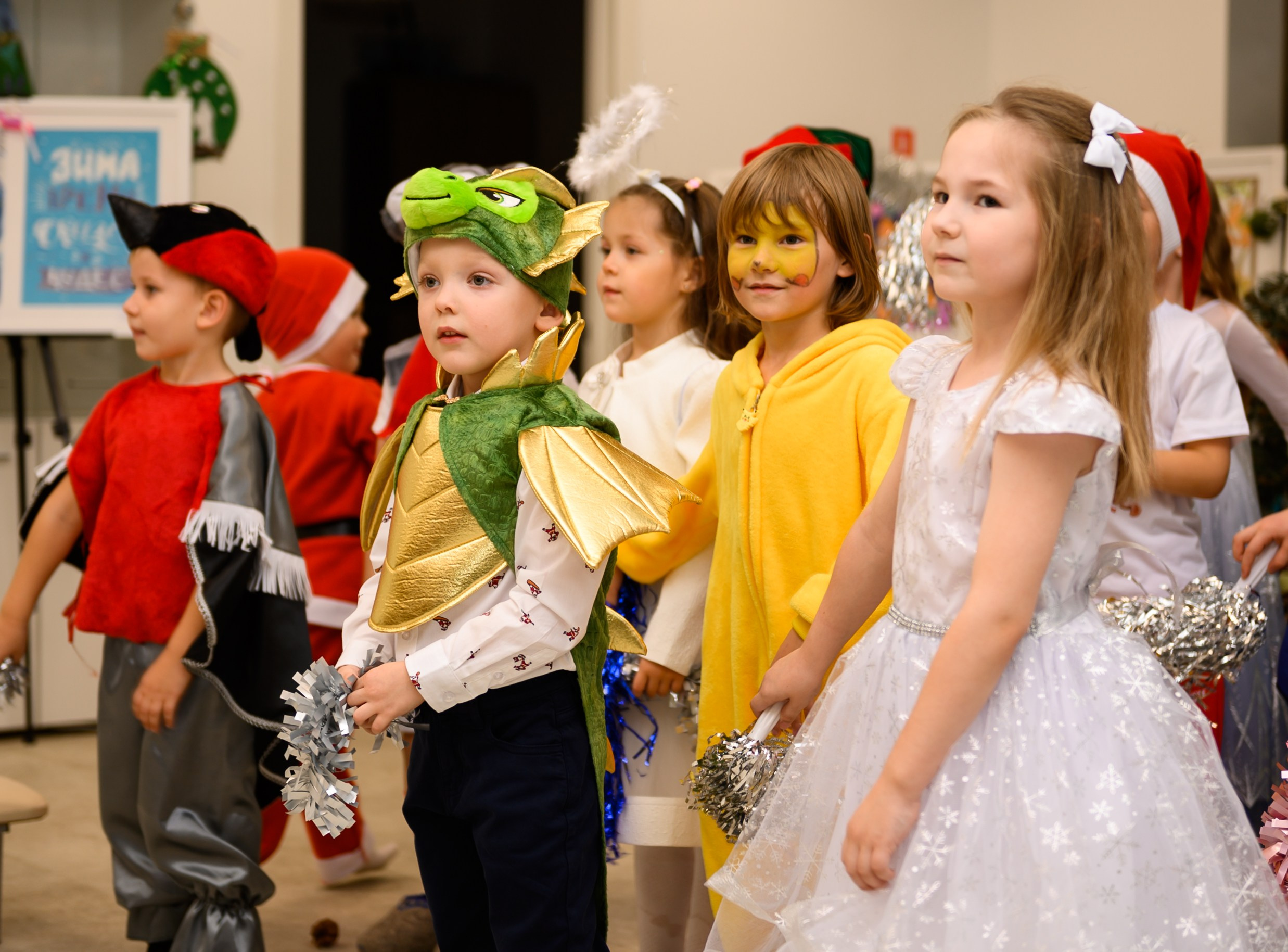 Елка 2025 садик Мантера. Свадебный и семейный фотограф София Невская