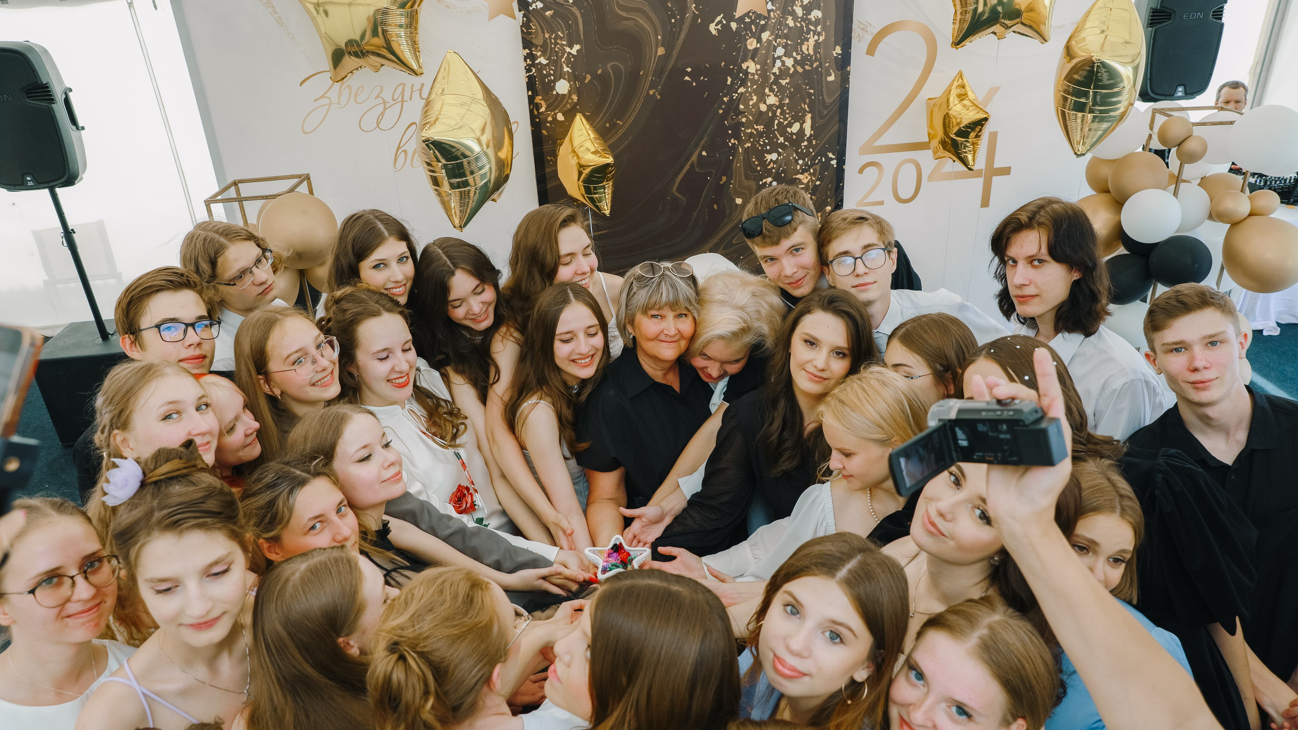 Выпускной школа 2024