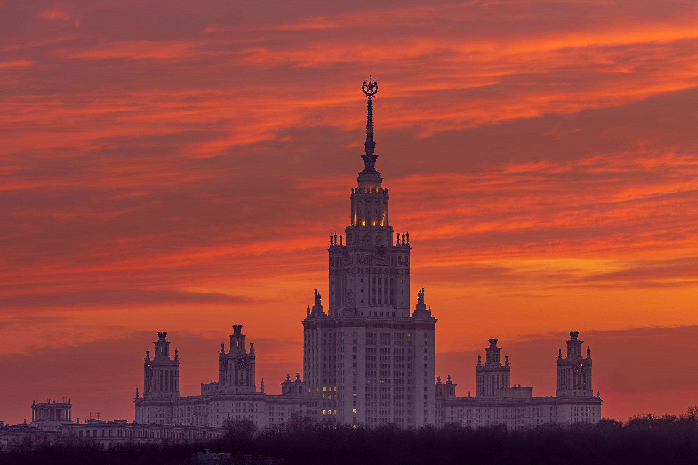 Города. Евгений Селезнёв — фотограф
