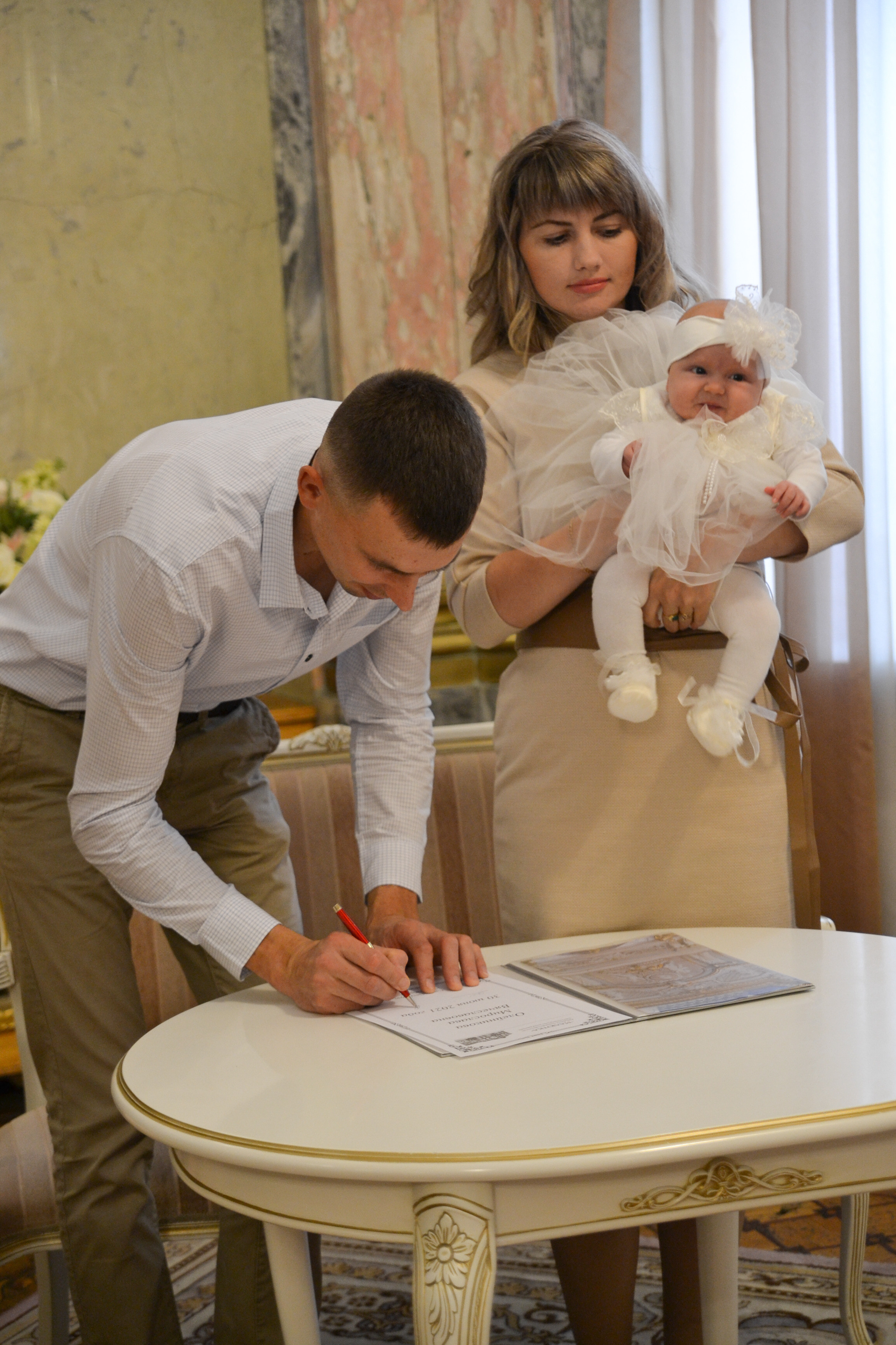 Торжественная регистрация рождения малышки Мирославы. LifeStyle фотограф Анна Воробьёва Санкт-Петербург