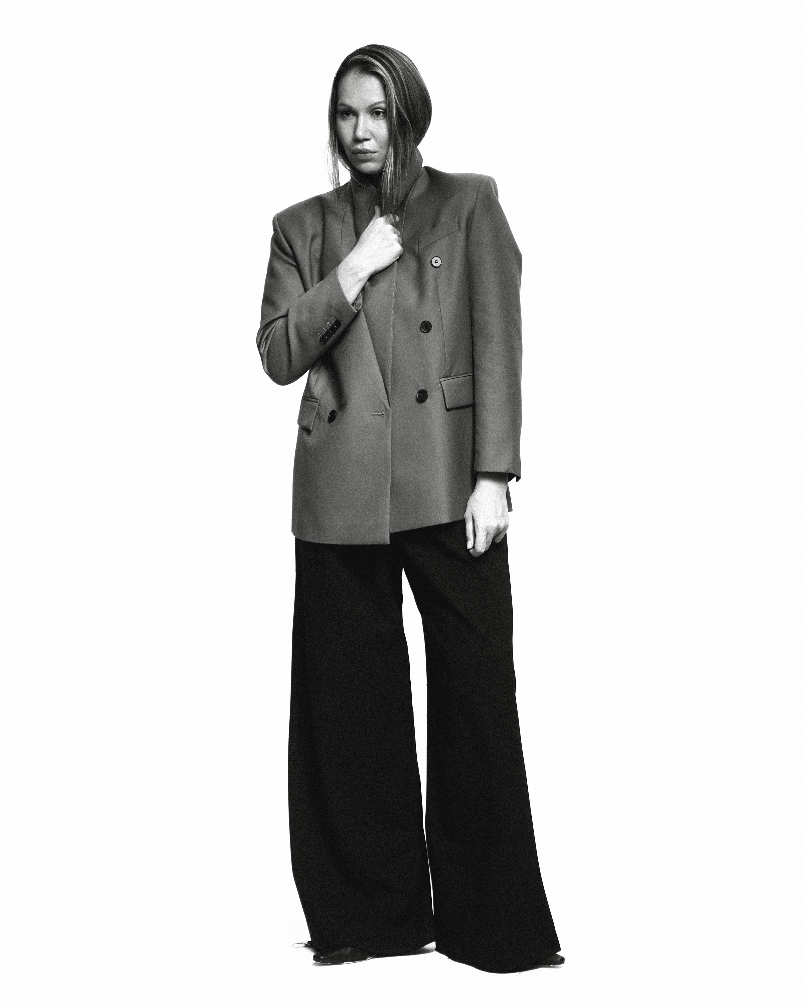 Ксения Тишкова — актриса кино и театра | Актерское портфолио. Юрина Полина, фотограф из Екатеринбурга