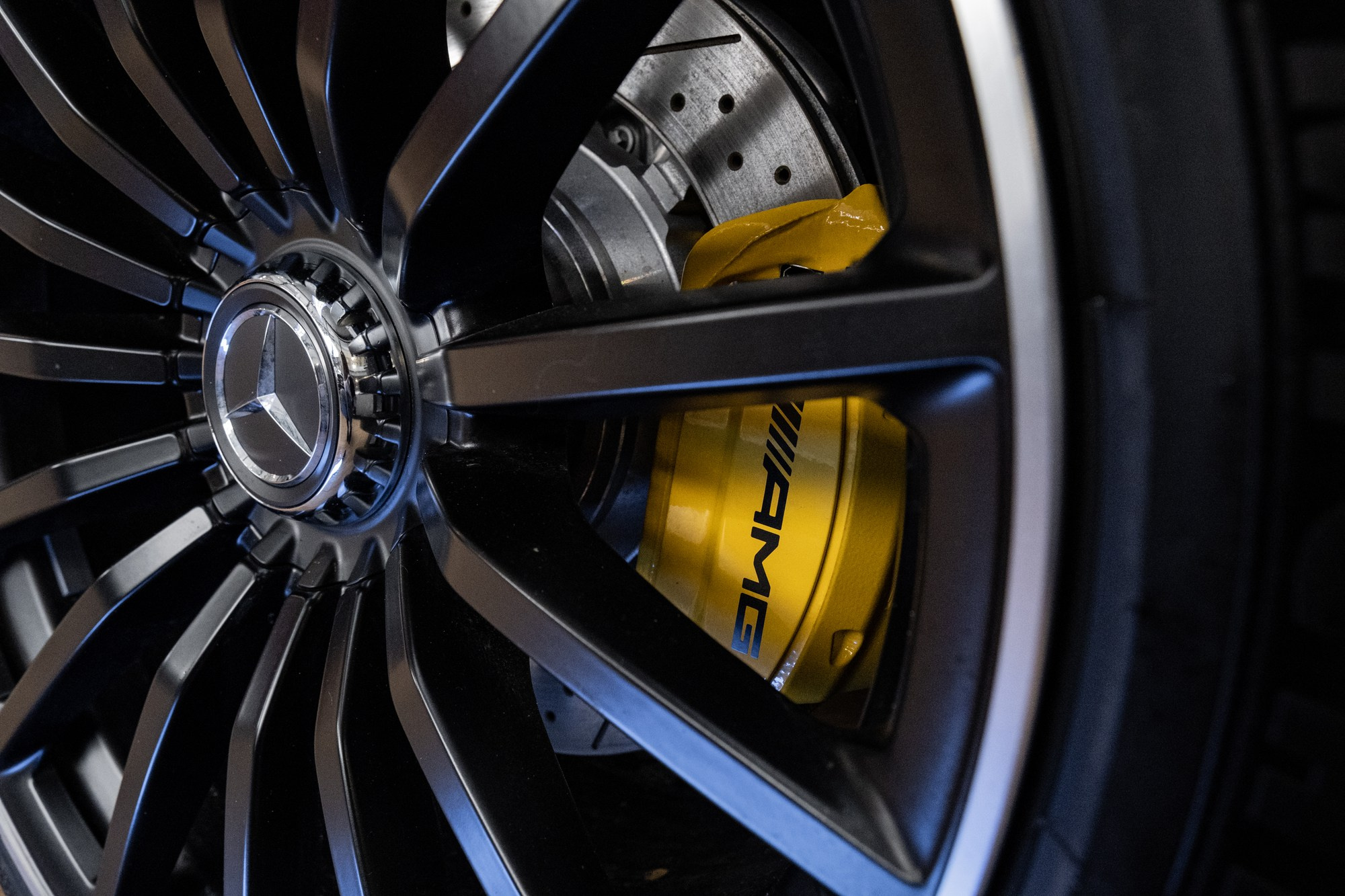 Рекламная съемка автомобилей. Автоспортивный бренд фотограф в Москве — Виктория Логинова