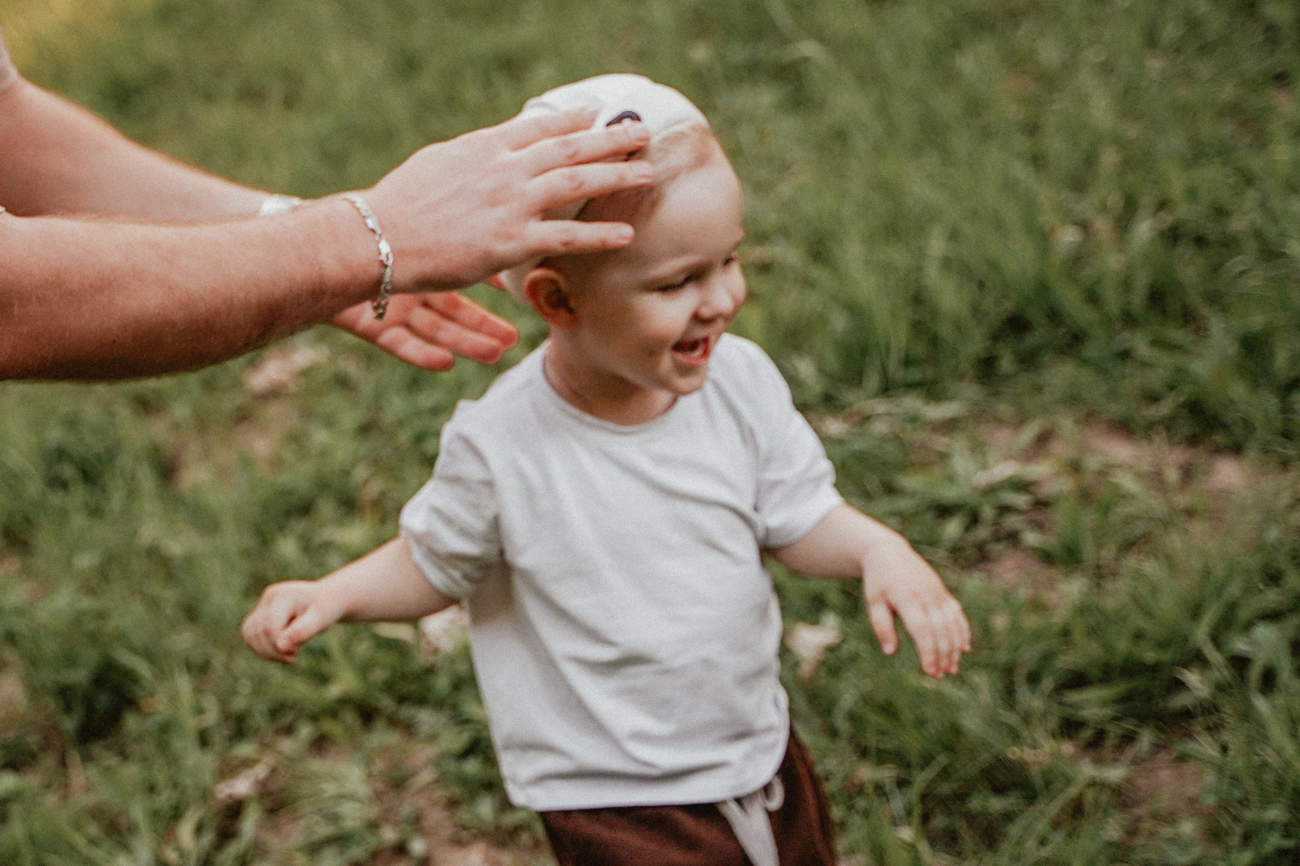 Семейная фотосессия со скейтом и самокатом. Семейный и женский фотограф в Краснодаре Анастасия Приймак