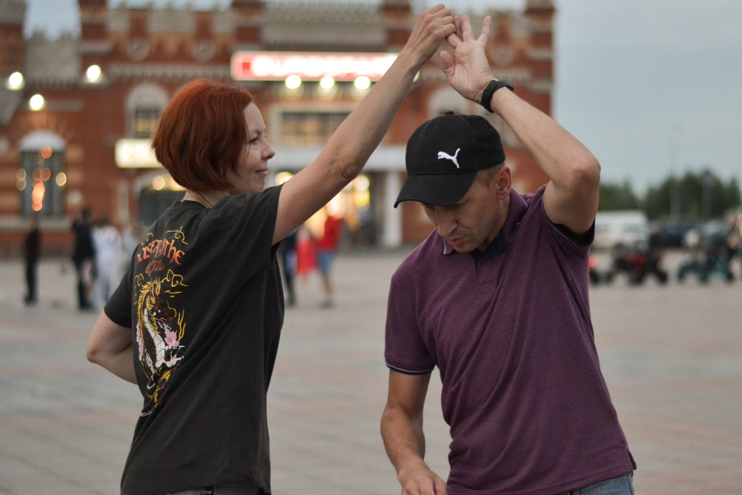 Оупен. Семейный и свадебный фотограф в Йошкар-Оле Виктор Крайт