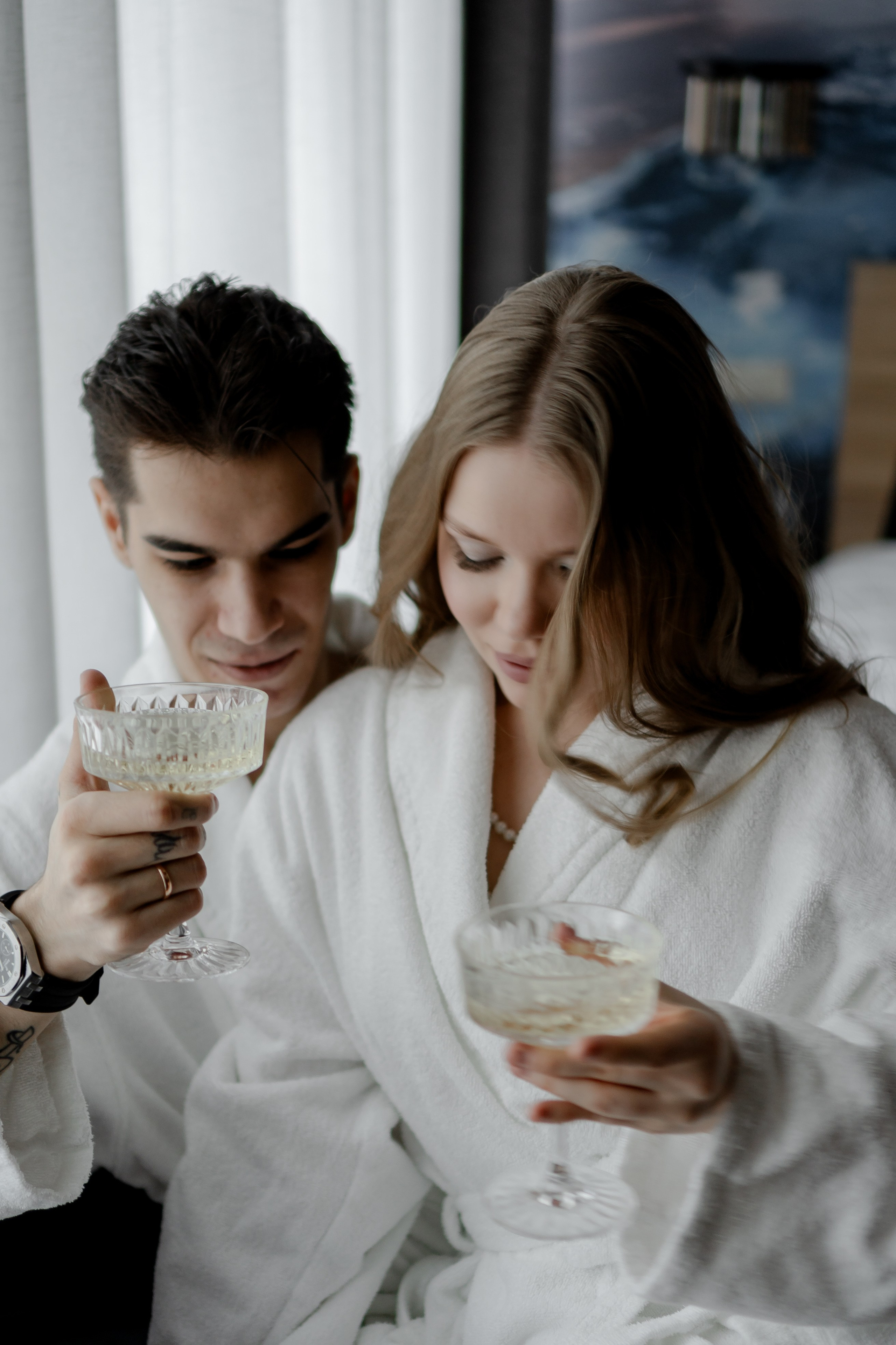 СВАДЕБНАЯ СЬЕМКА СБОРОВ В ОТЕЛЕ И ВЫЕЗД НА ЦЕРЕМОНИЮ (СНЯТО В СИБИРЕ В НИЖНЕВАРТОВСКЕ). Профессиональный фотограф, Санкт-Петербург — Виктория Богомолова