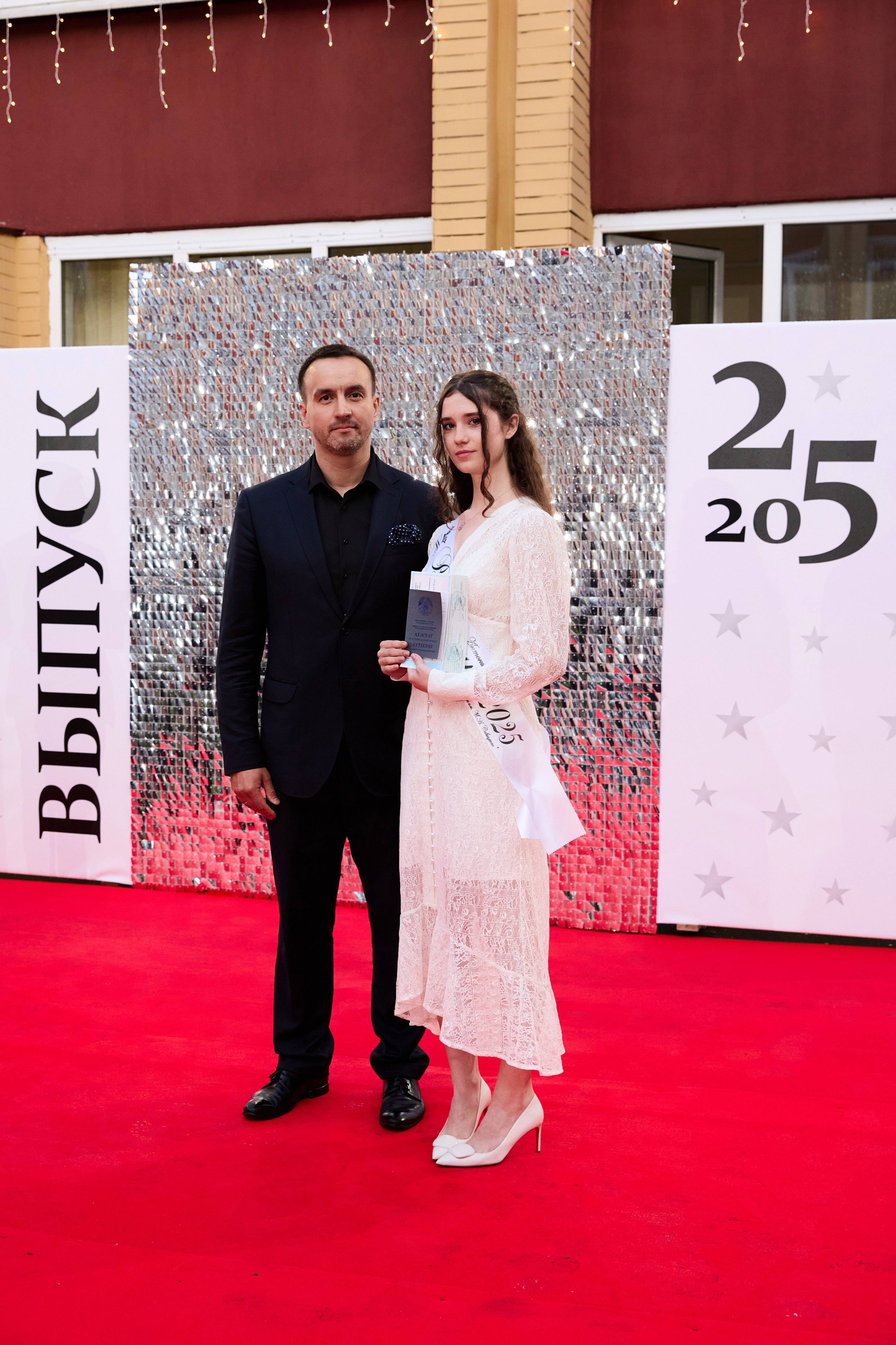 Выпускной 11 класс. Свадебная, репортажная фотосъемка и видеосъемка в Минске. Илья и Юлия Ширмановы. Фотограф | Видеограф | Минск