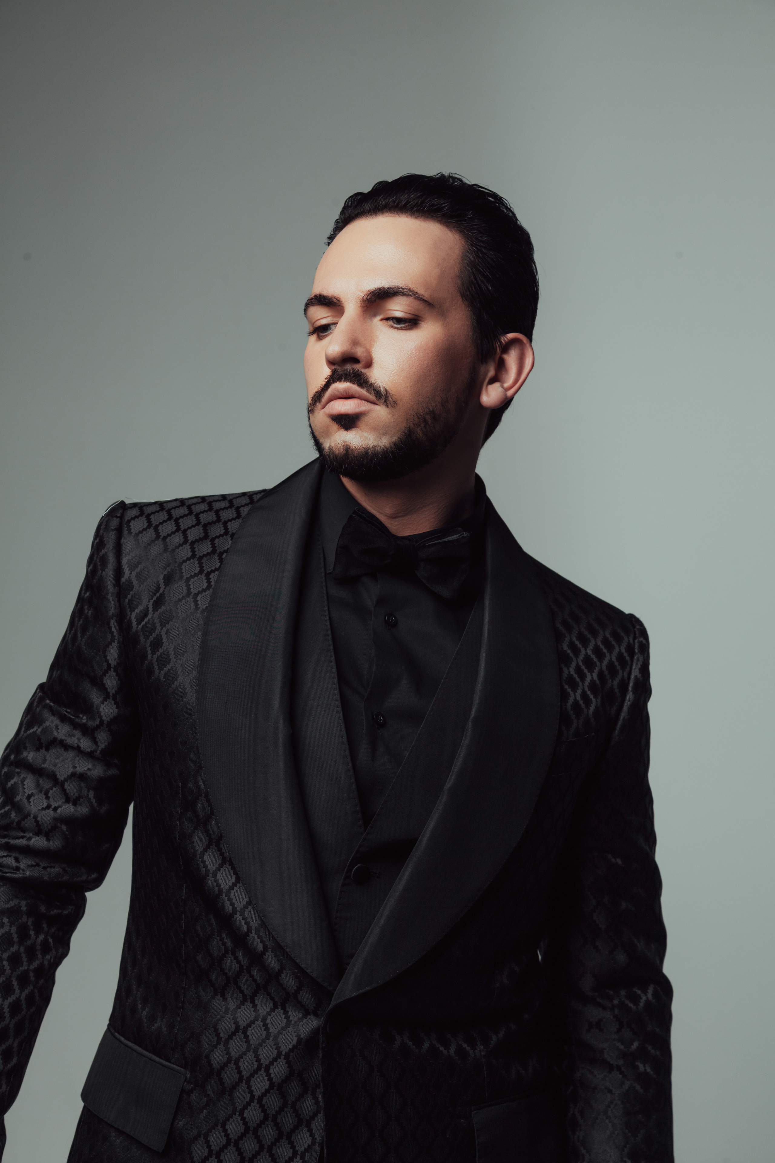 FALSE MIRROR. Никита Скрипник — ТЕАТР В СТИЛЕ ФЭШН