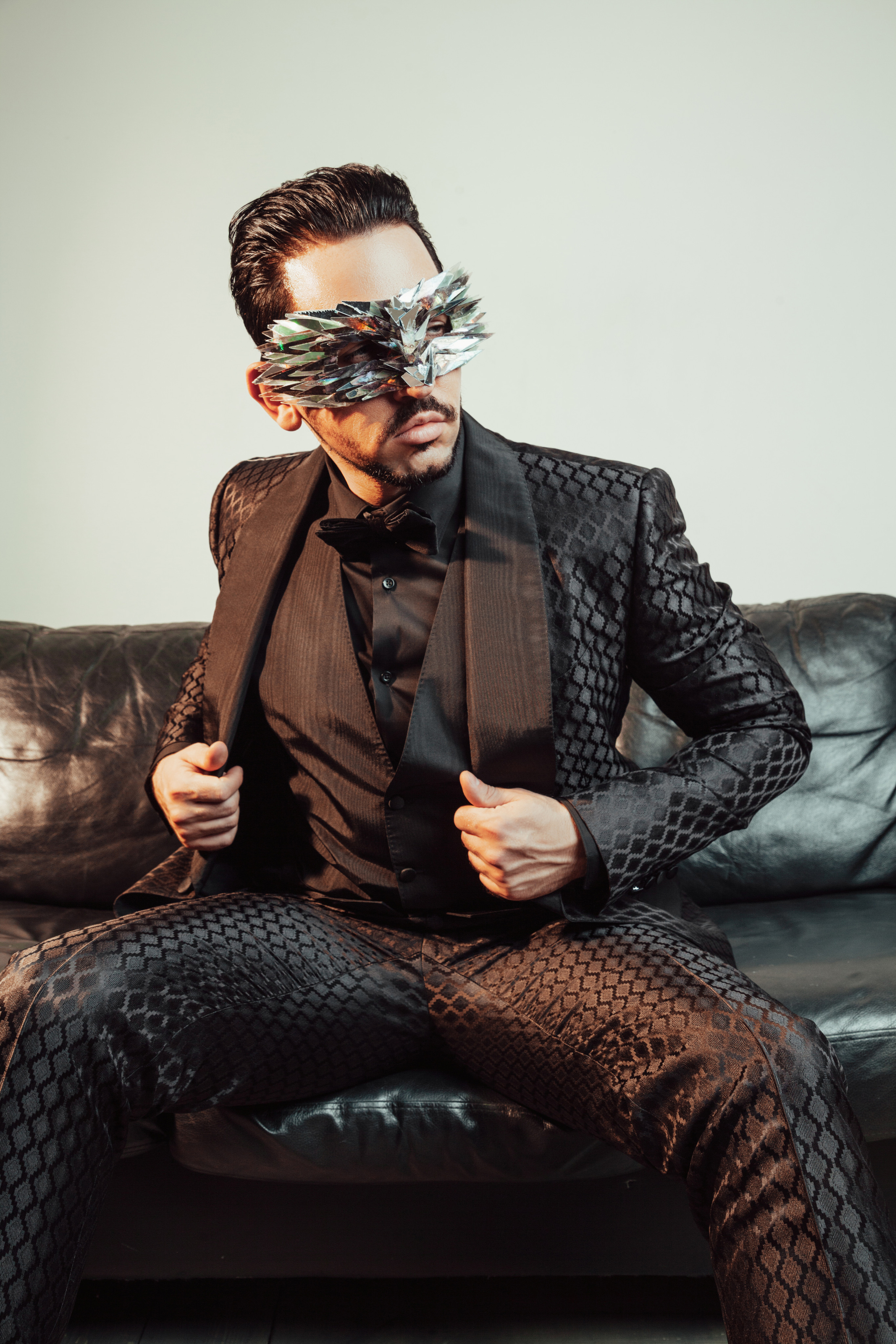 FALSE MIRROR. Никита Скрипник — ТЕАТР В СТИЛЕ ФЭШН