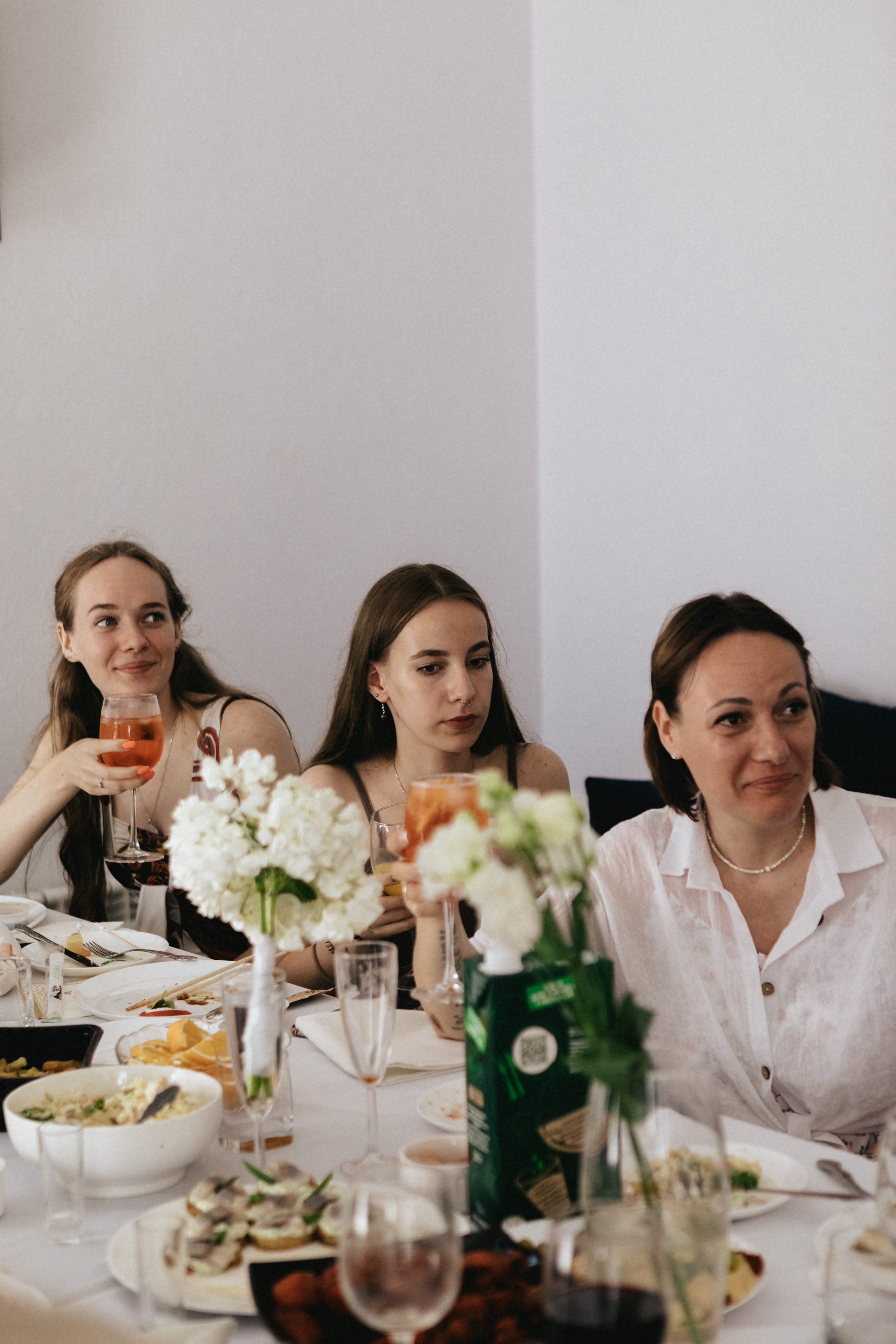 Лиза и Сережа. Роспись и тусовка в коттедже. Свадебный и портретный фотограф в Москве Анастасия Масюк