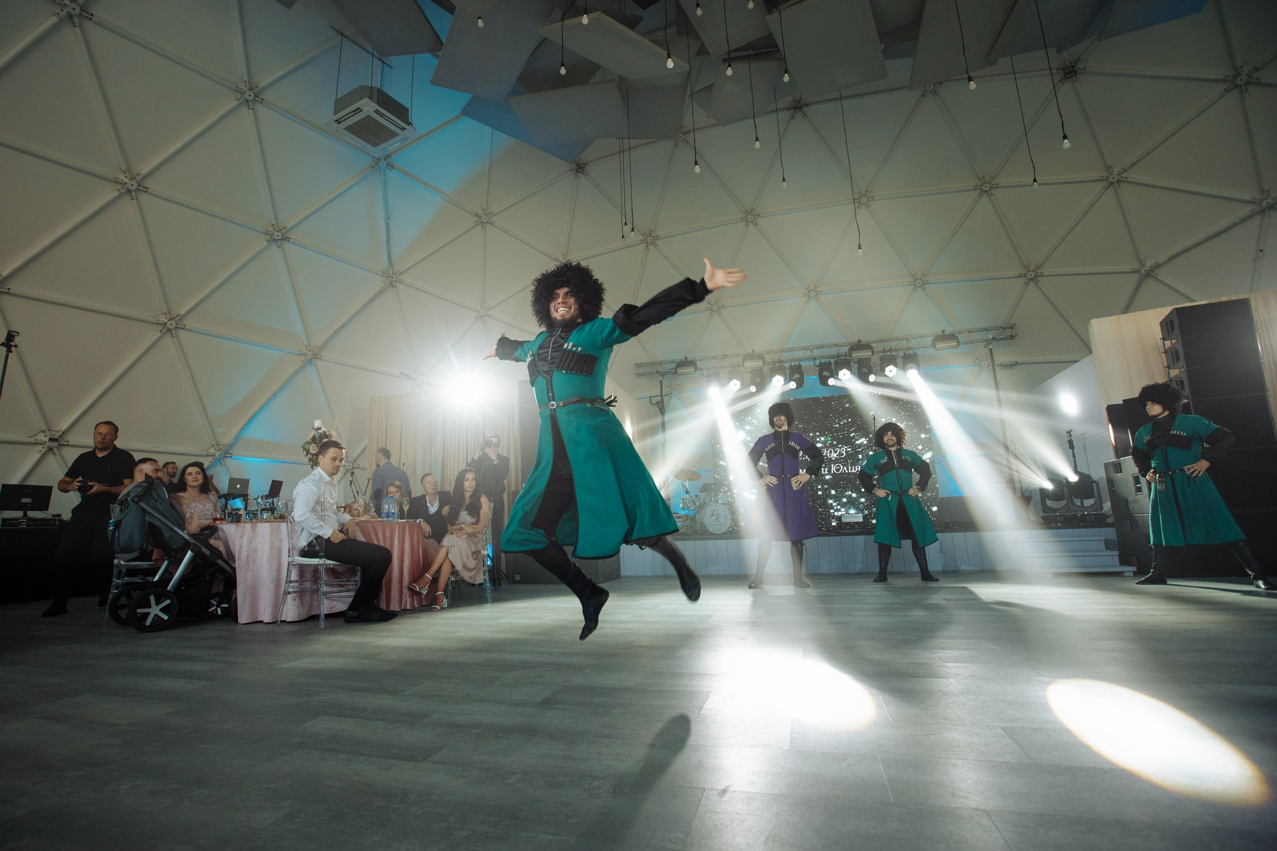 Сеймур и Юлия. Свадебный фотограф в Ярославле Анастасия Архипова