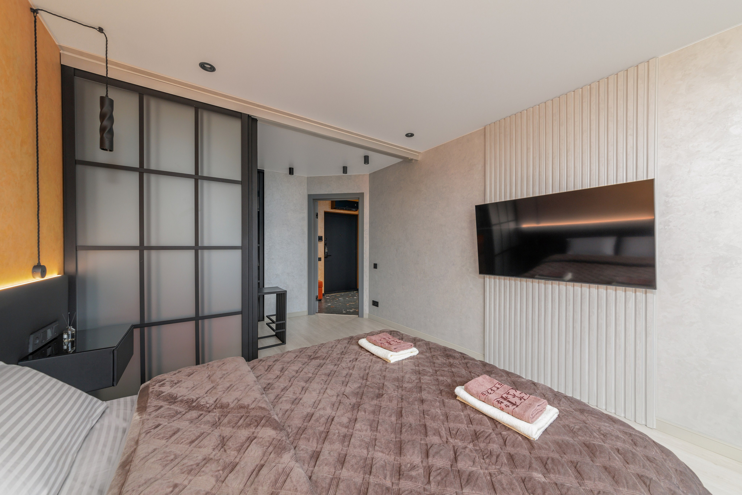 Однокомнатная квартира, Будапештская ул