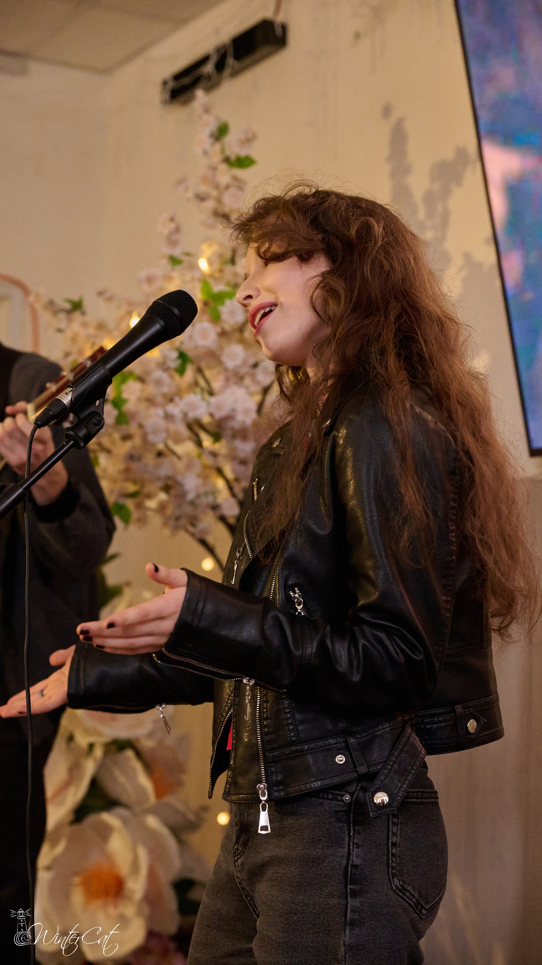 Тёплый Вечер (18.04.26 Чайка). Портретный и репортажный фотограф в Магадане Андрей Нефедов WinterCatPhoto