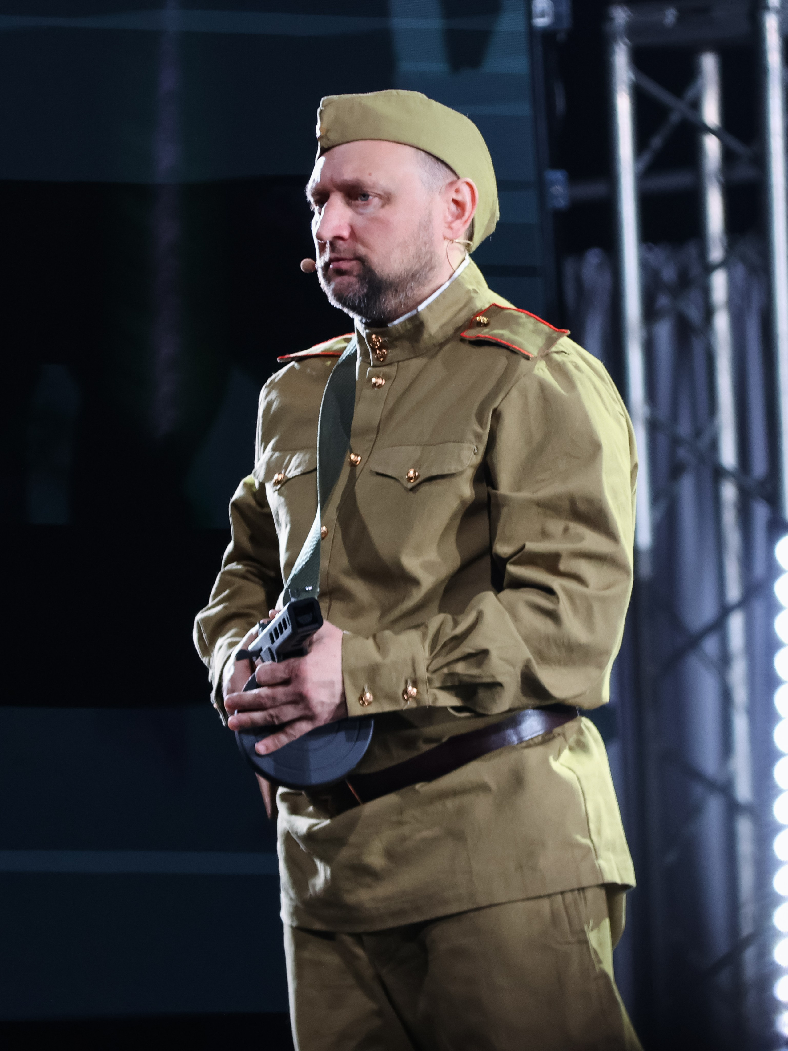 Василий Теркин, театр «Русская песня». Фотограф Ольга Махалова — Санкт-Петербург, Москва, Нижний Новгород