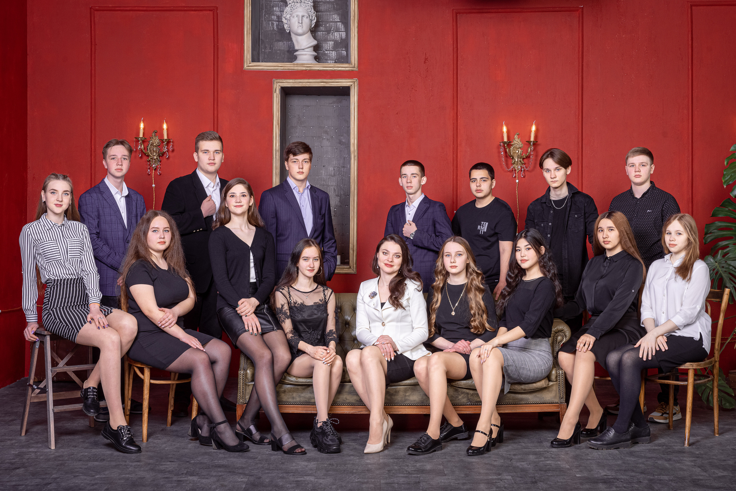 9, 11 классы. Right Book Выпускные альбомы в Самаре