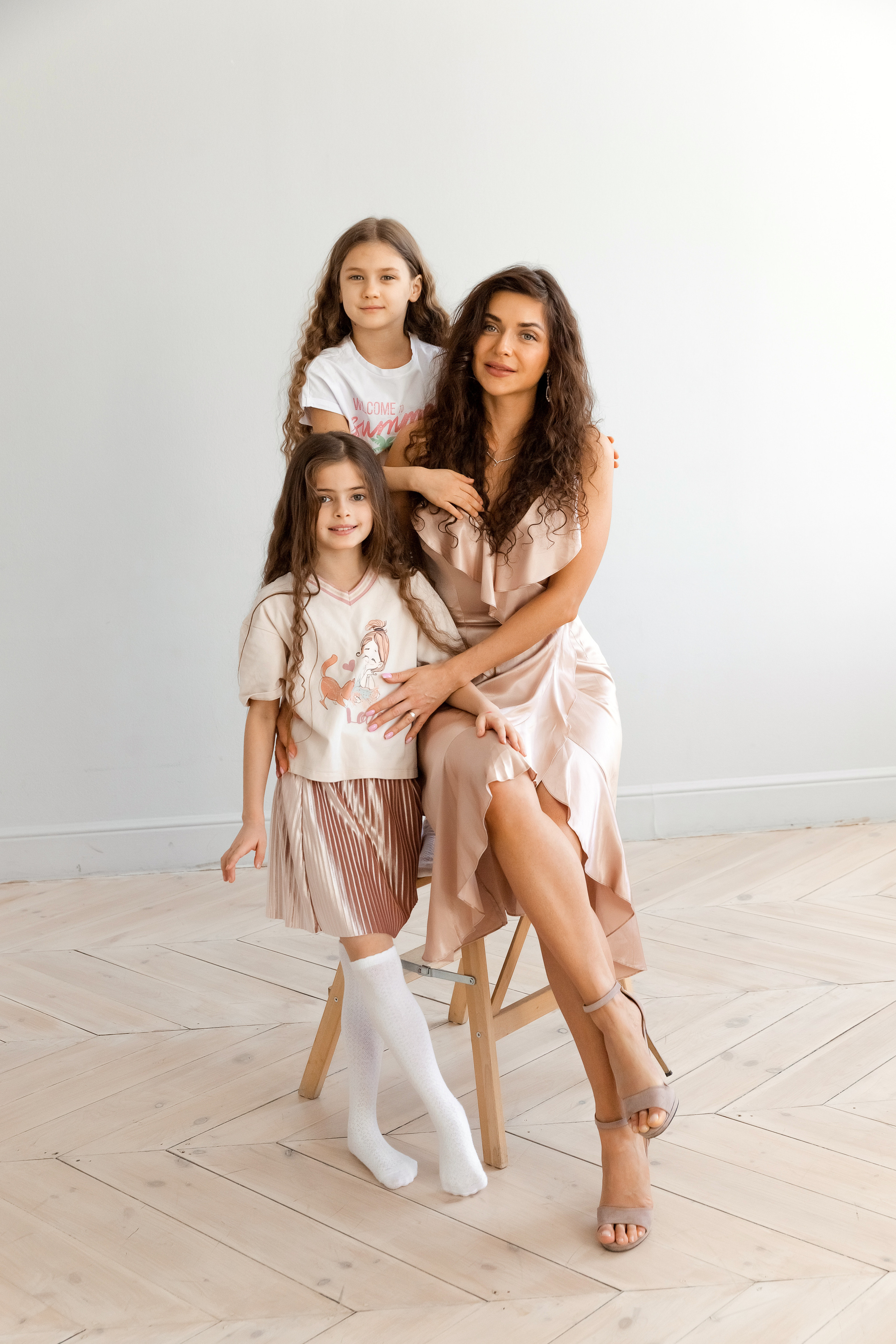 Семейная съемка в студии Villa Nina. Семейный фотограф в Екатеринбурге Маргарита Курносова