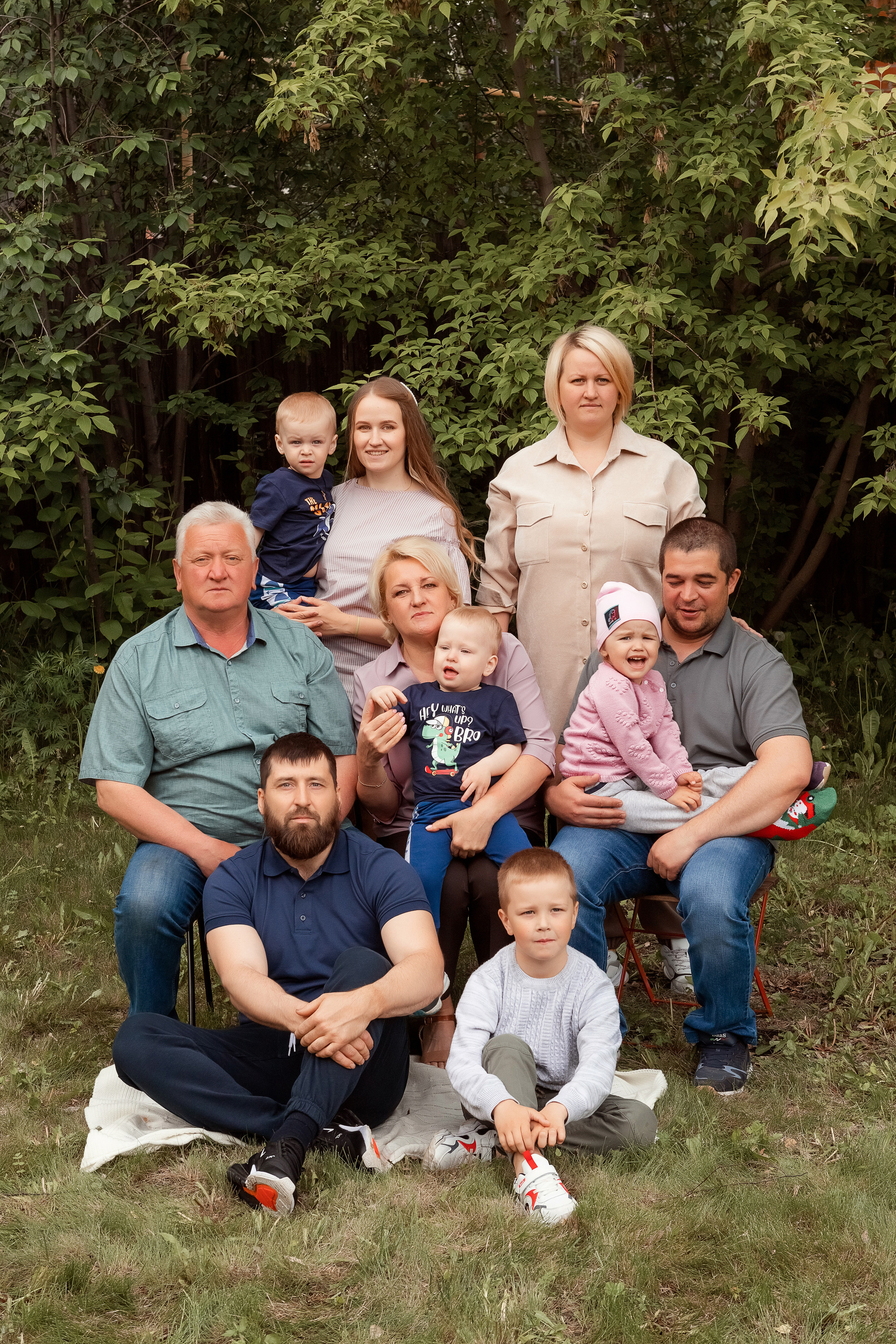 Съемка большой семьи на улице. Семейный фотограф в Екатеринбурге Маргарита Курносова