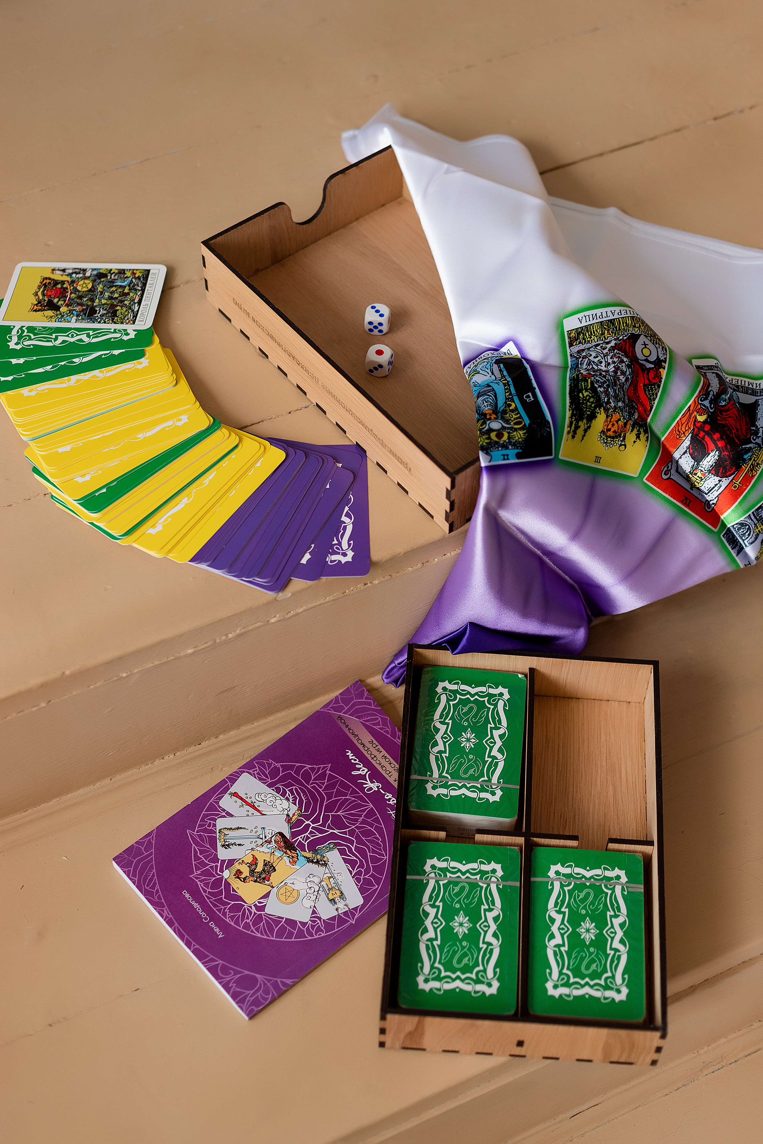 Контент-съемка для таролога. Семейный фотограф в Екатеринбурге Маргарита Курносова