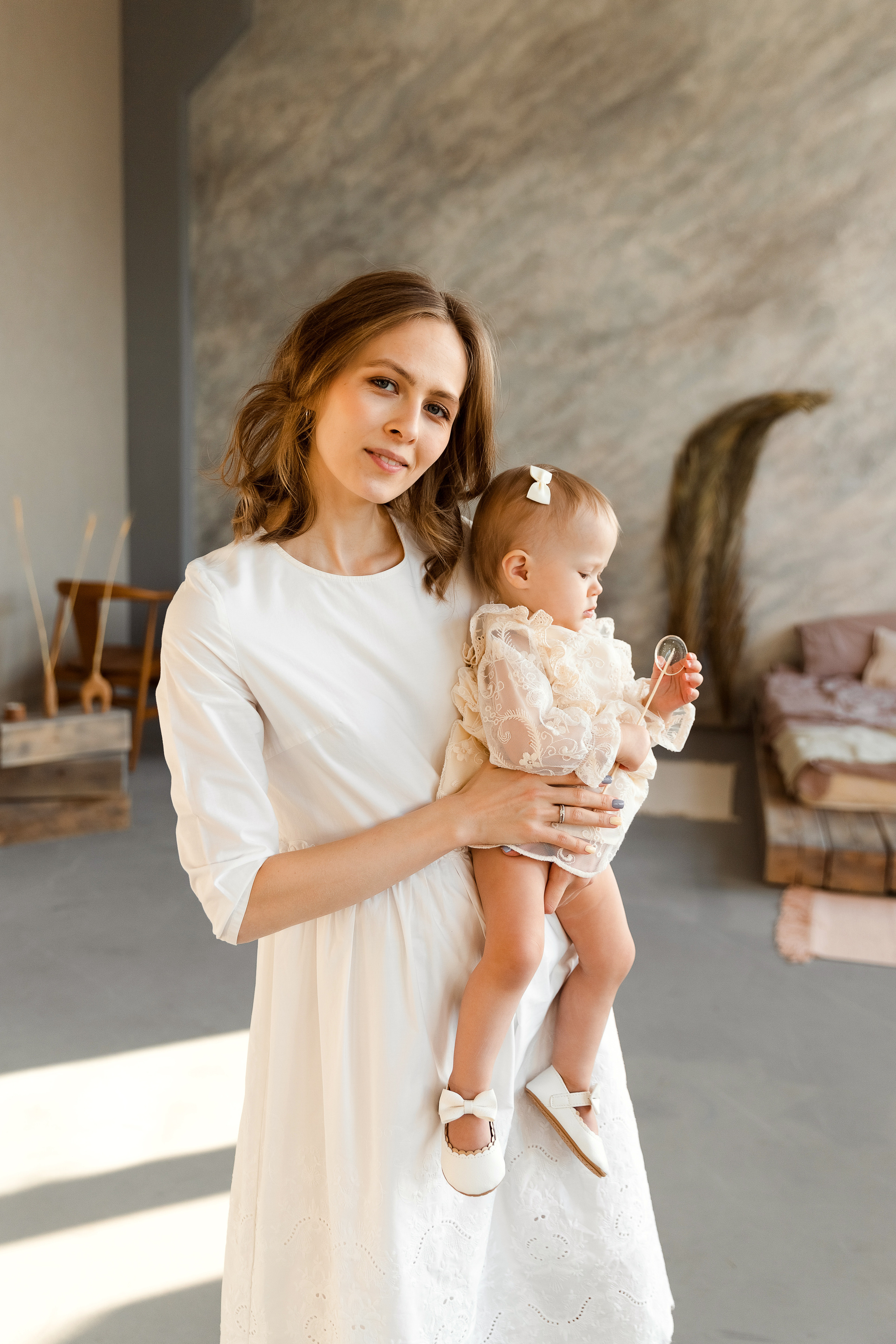 Семейная съемка в зале Enigmatic. Семейный фотограф в Екатеринбурге Маргарита Курносова