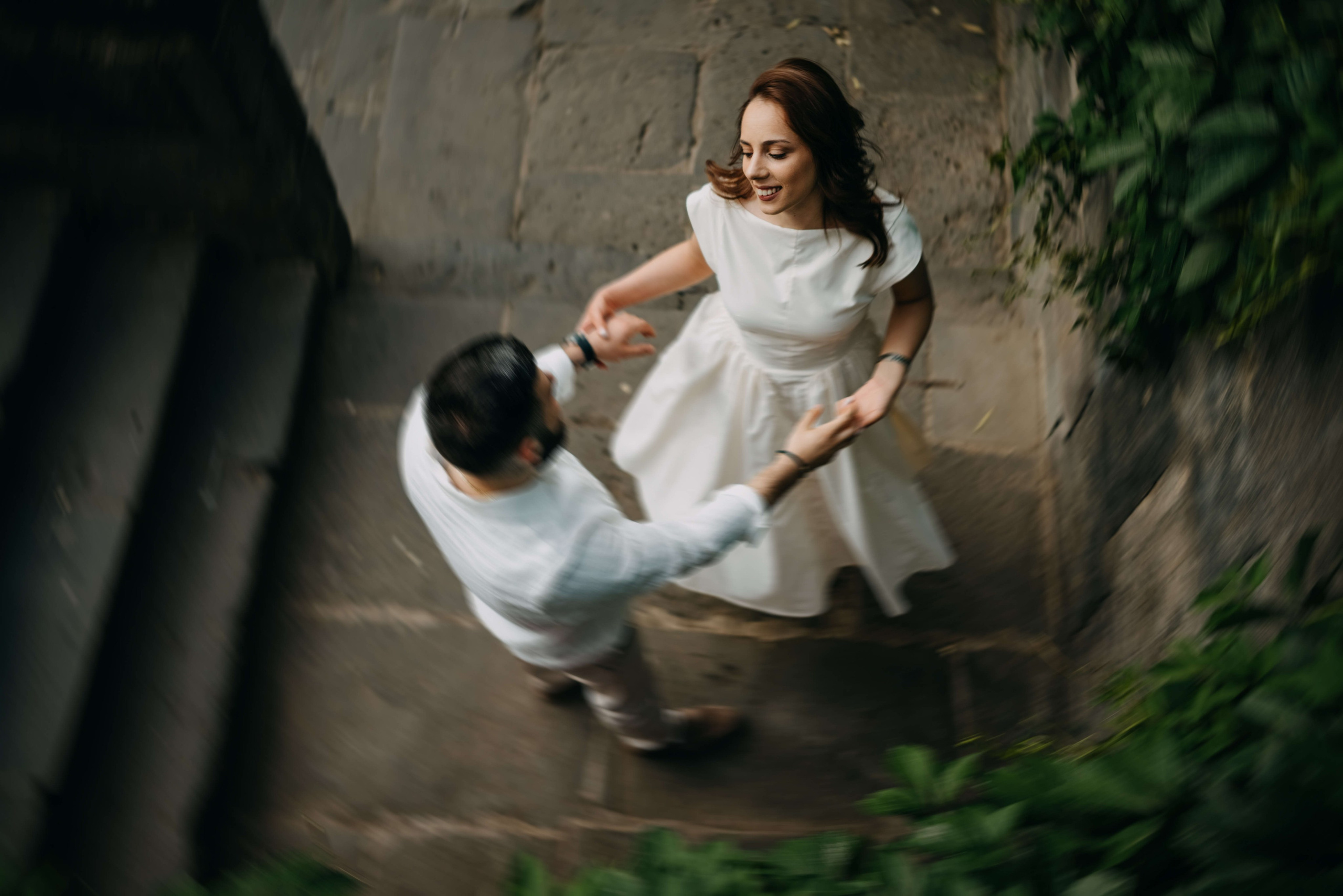 Летняя прогулка по старому городу. Портретный и свадебный фотограф в Тбилиси • xeniqo