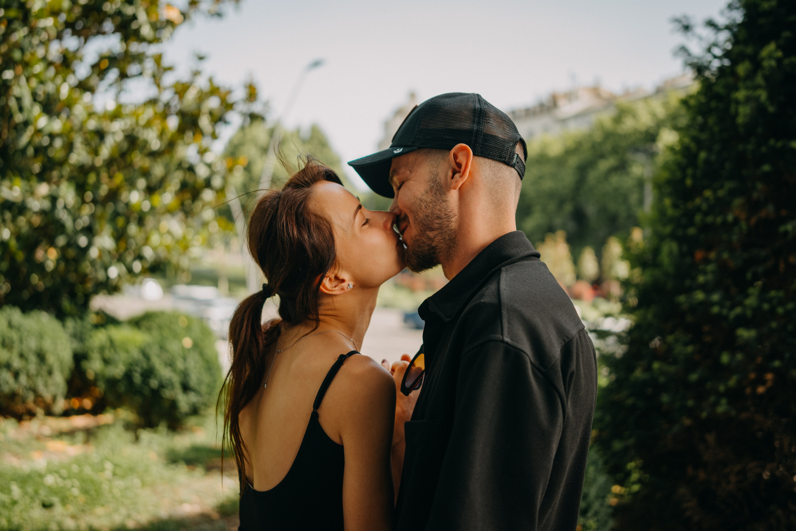 Свадебная фотопрогулка по городу Тбилиси. Портретный и свадебный фотограф в Тбилиси • xeniqo