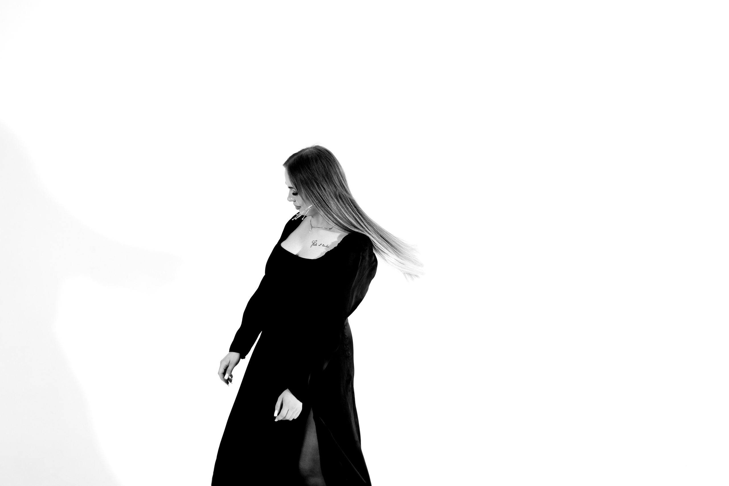 Фотосессия в студии для Елизаветы. Женский фотограф в Орске Новотроицке Динара Долганова